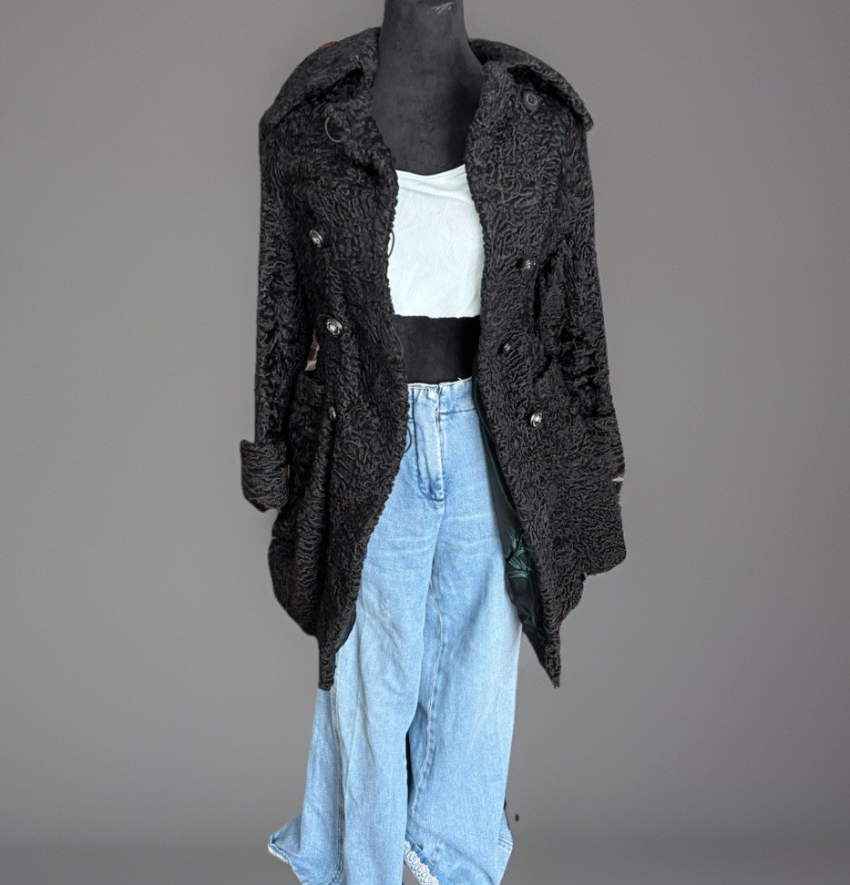 VTG 1950s Swakara Persian Lamb Coat.petite XS.pit To Pit 15”