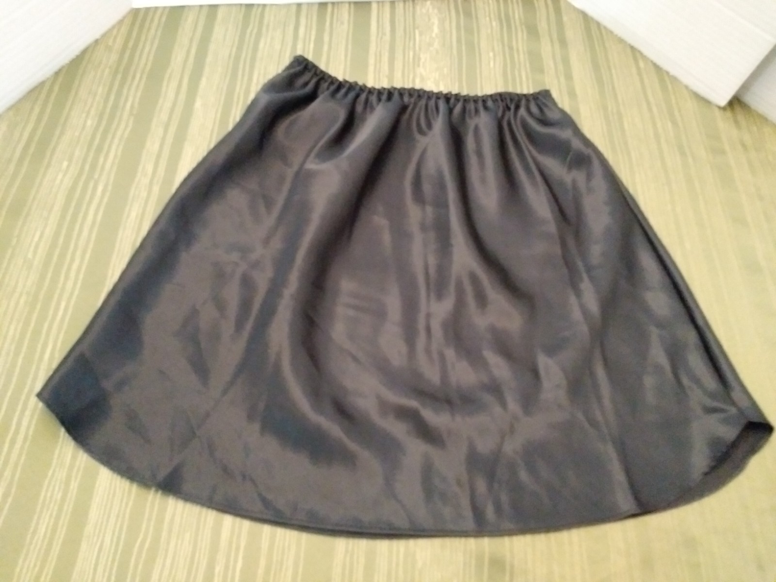 Vintage FARR WEST Shiny SATIN Half SLIP Skirt Black Wet Look Small #152-17