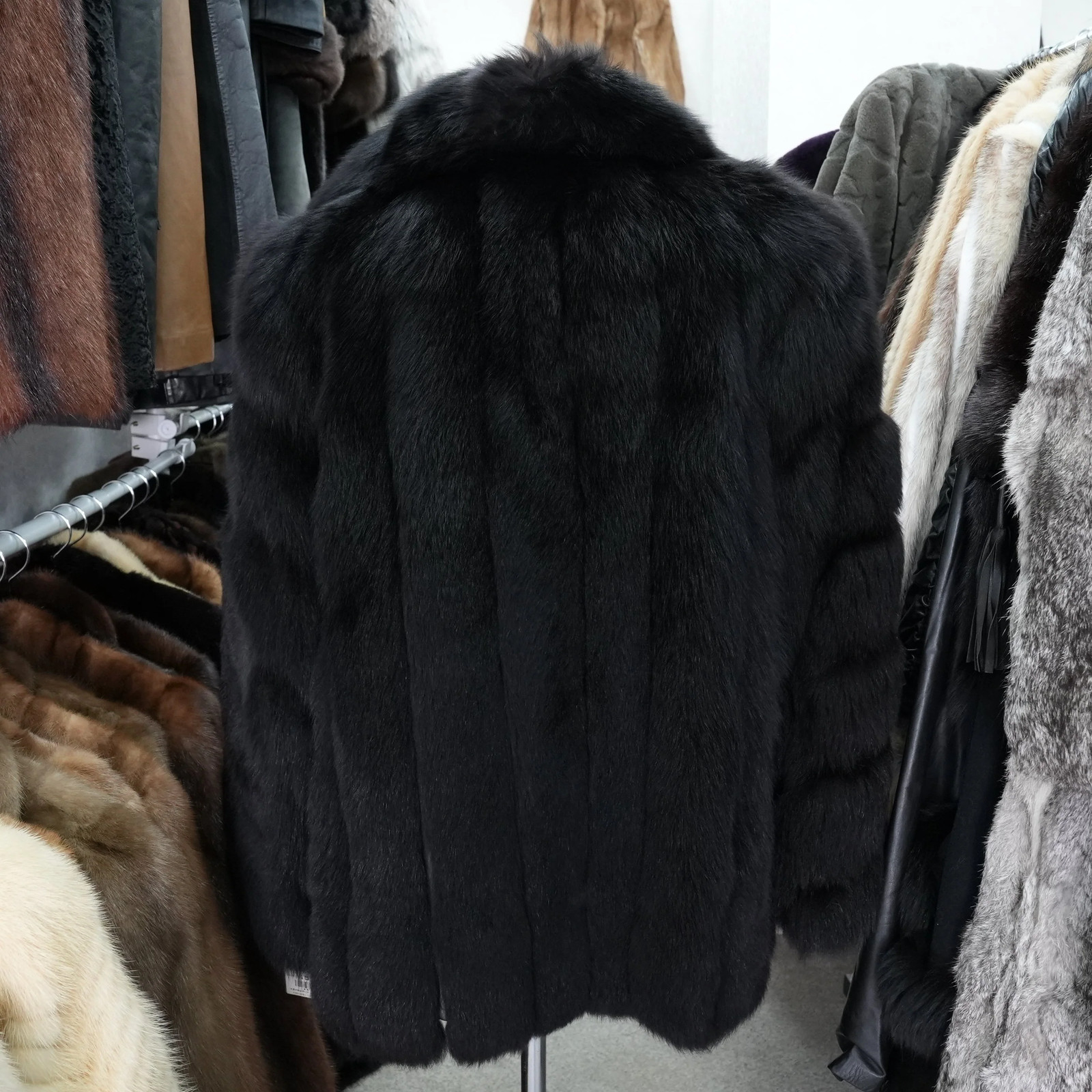 SAGA ROYAL FOX Black Dyed Coat – Genuine Vintage Fur From Japan