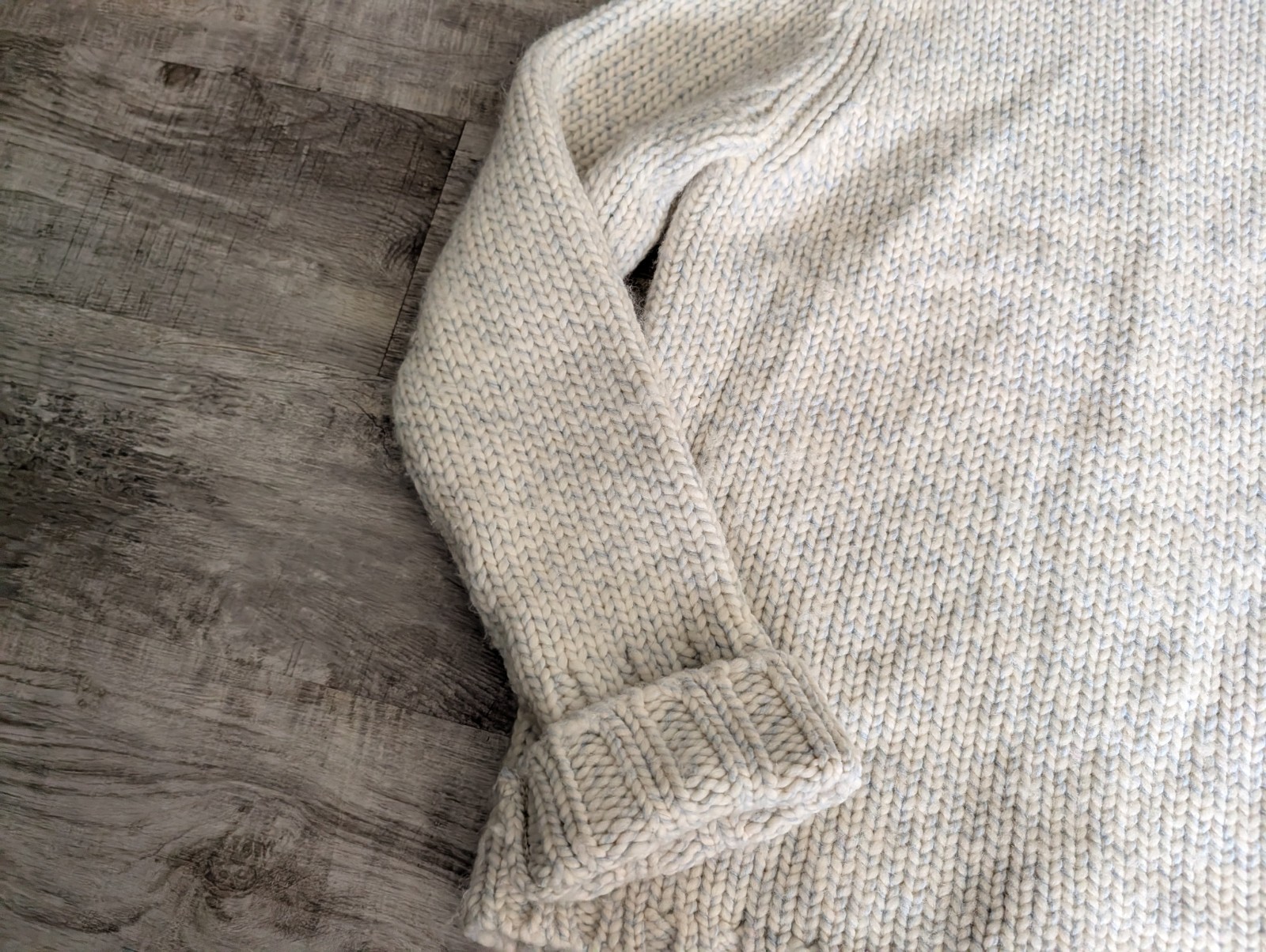 Vintage Gap Chunky White Donegal Turtleneck Sweater Size L Womens Wool Blend EUC