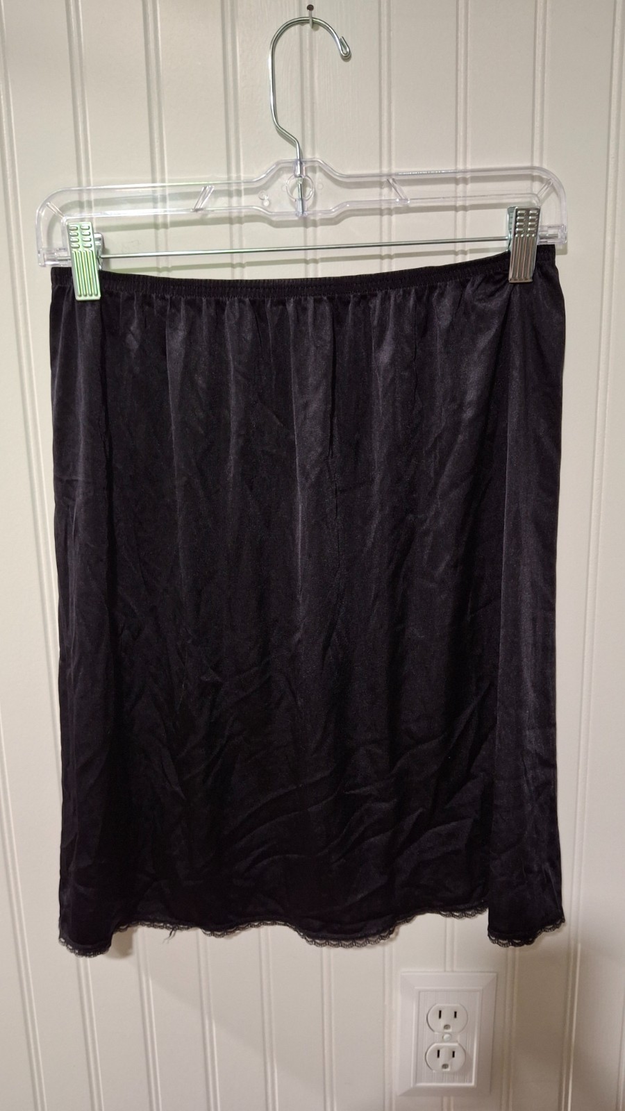 Vintage Vassarette Black Half Slip Large 20″ Lace Trim Style 11-132