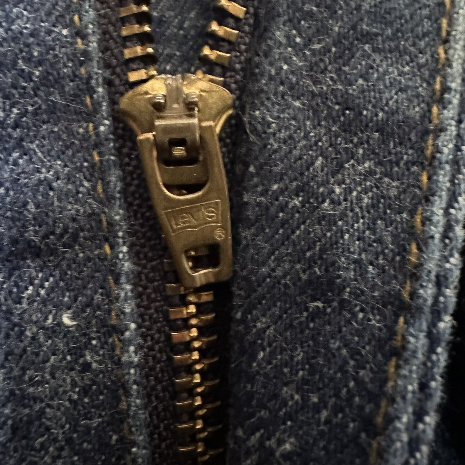 Vintage Levi’s Dark Denim 502 Fuzzy 29×32 Black Bar Tack