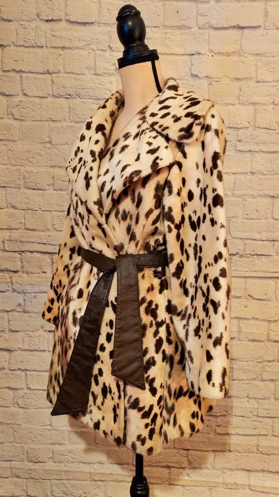 Vintage 60s La France 'Safari’ Russel Taylor Cheetah Leopard Faux Fur Coat S/M