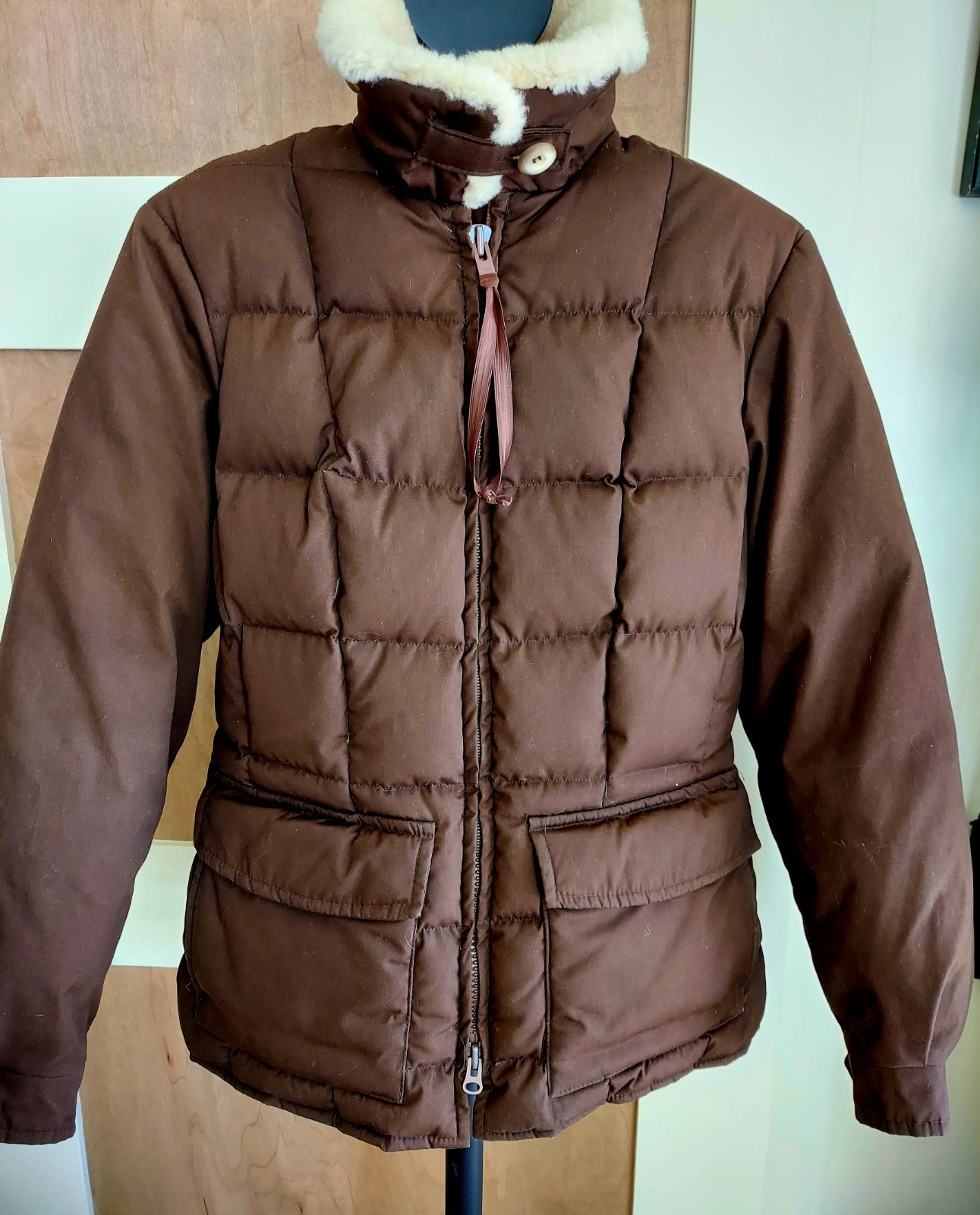 VINTAGE Eddie Bauer BROWN Fitted Down Puffer Jacket Womens MED TORONTO CANADA