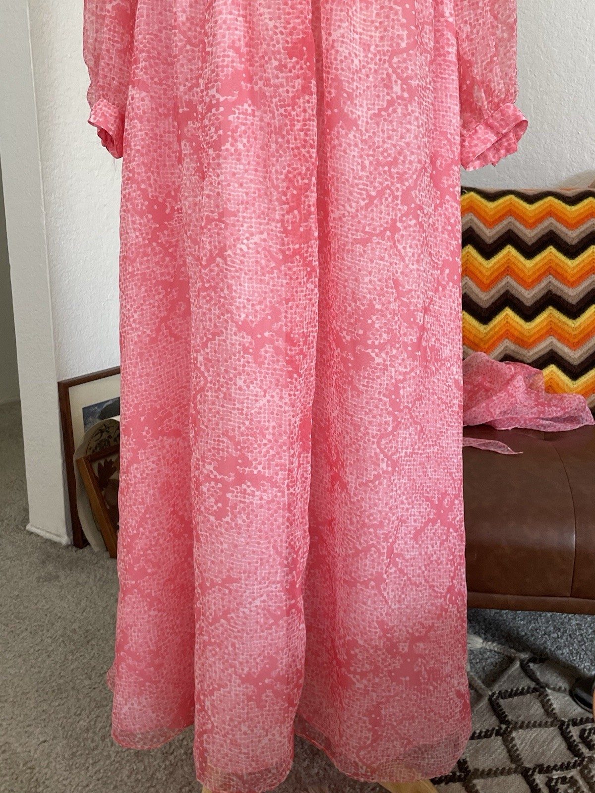 Vintage 1970s James Daugherty Boho Glam Maxi Long Sleeve Dress Pink Large