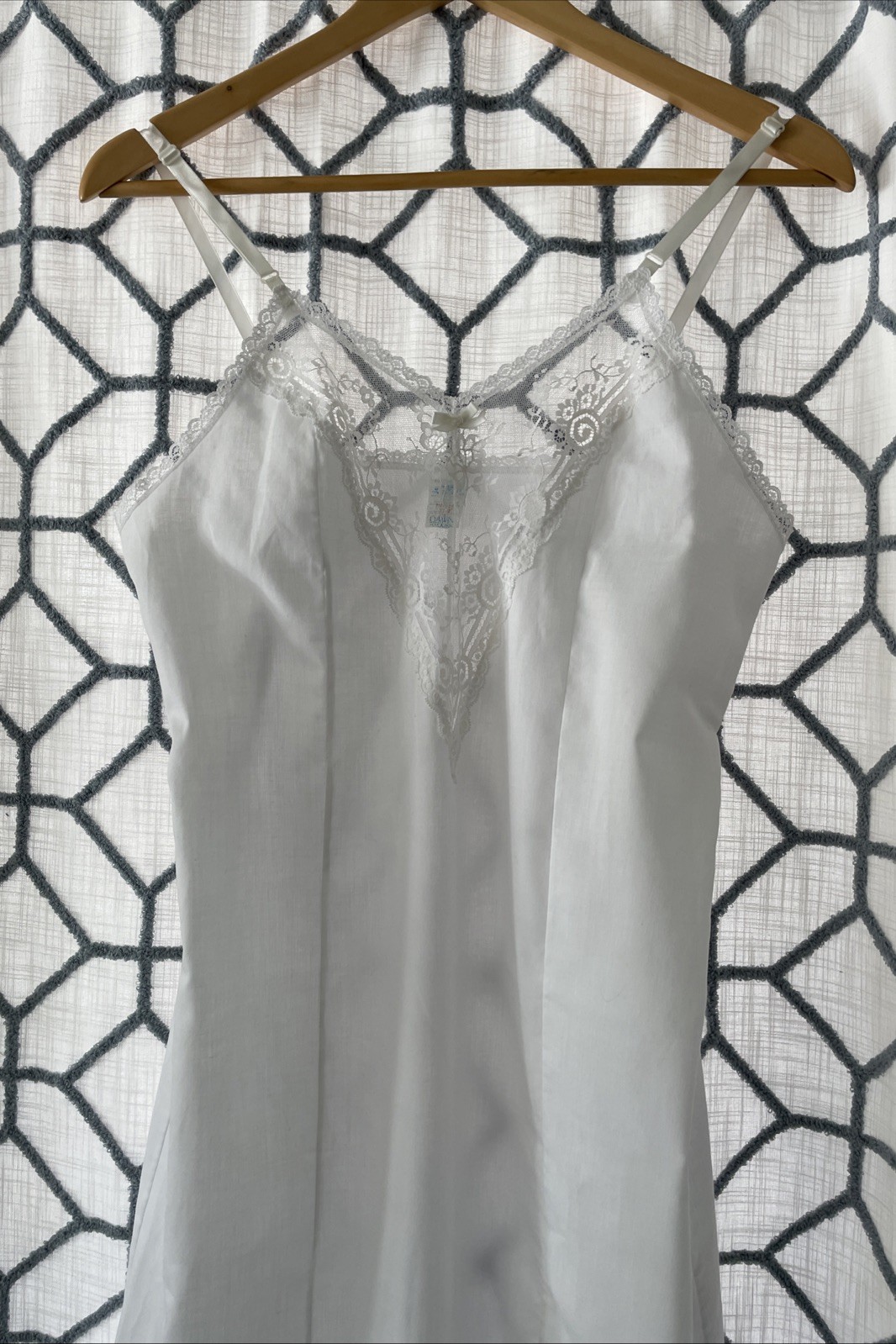 Vtg Dawn to Dusk Slip Cotton/ Polyester w Lace USA
