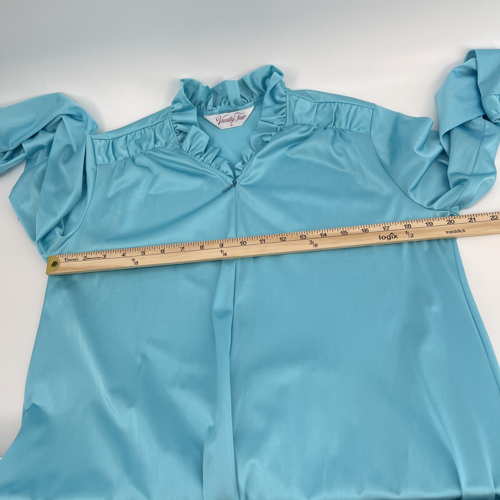 Vtg Vanity Fair Turquoise Long Sleeve Half Zip Ruffle Collar Women’s Robe Small