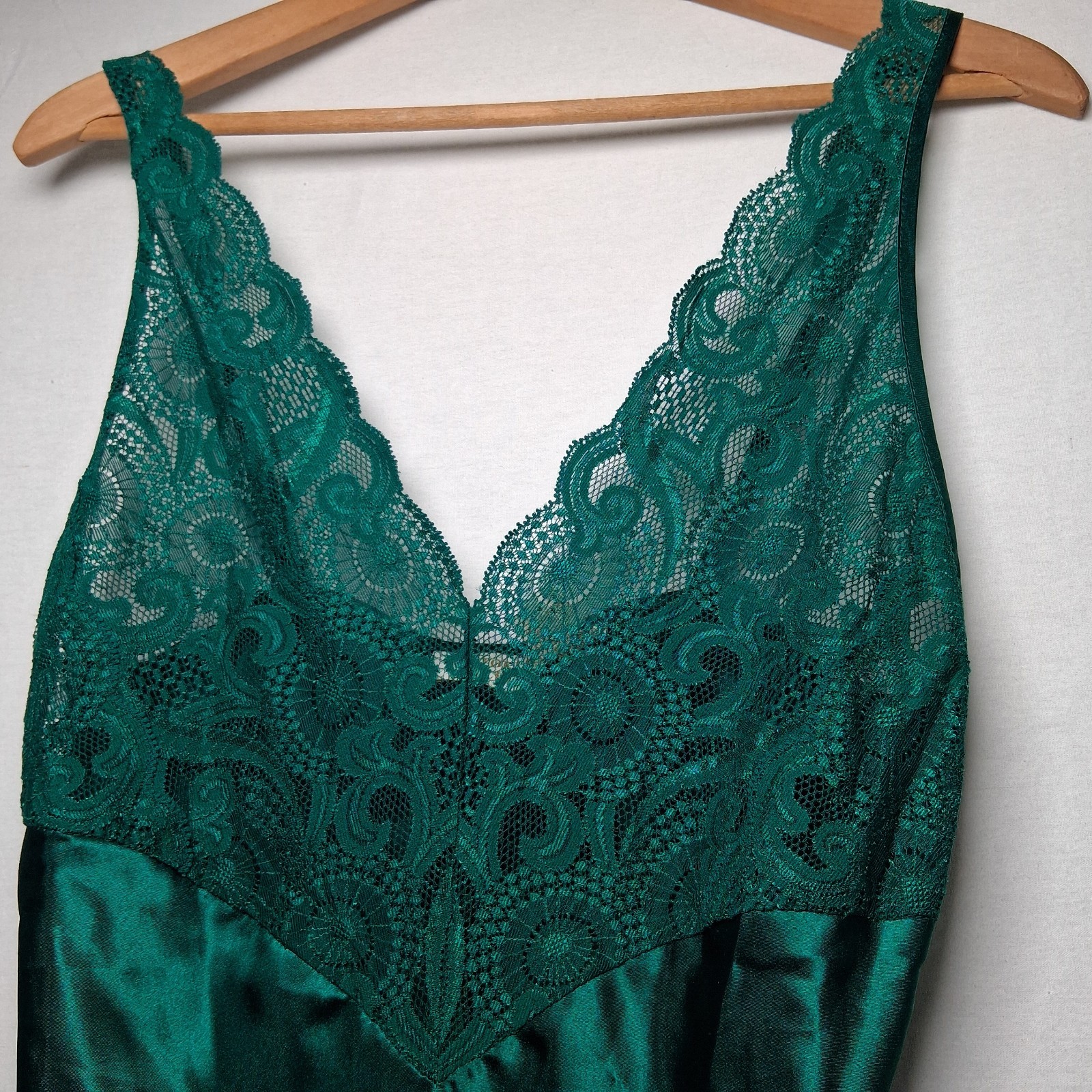 Vintage 1990s Victorias Secret Nightgown Small Emerald Green Lace Satin Intimate