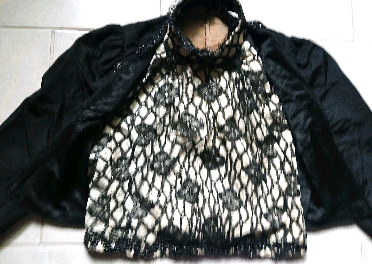 ANTIQUE VICTORIAN BLOUSE JACKET HANDMADE LACE BEAD HIGH NECK METAL TOP HOOKS BLK