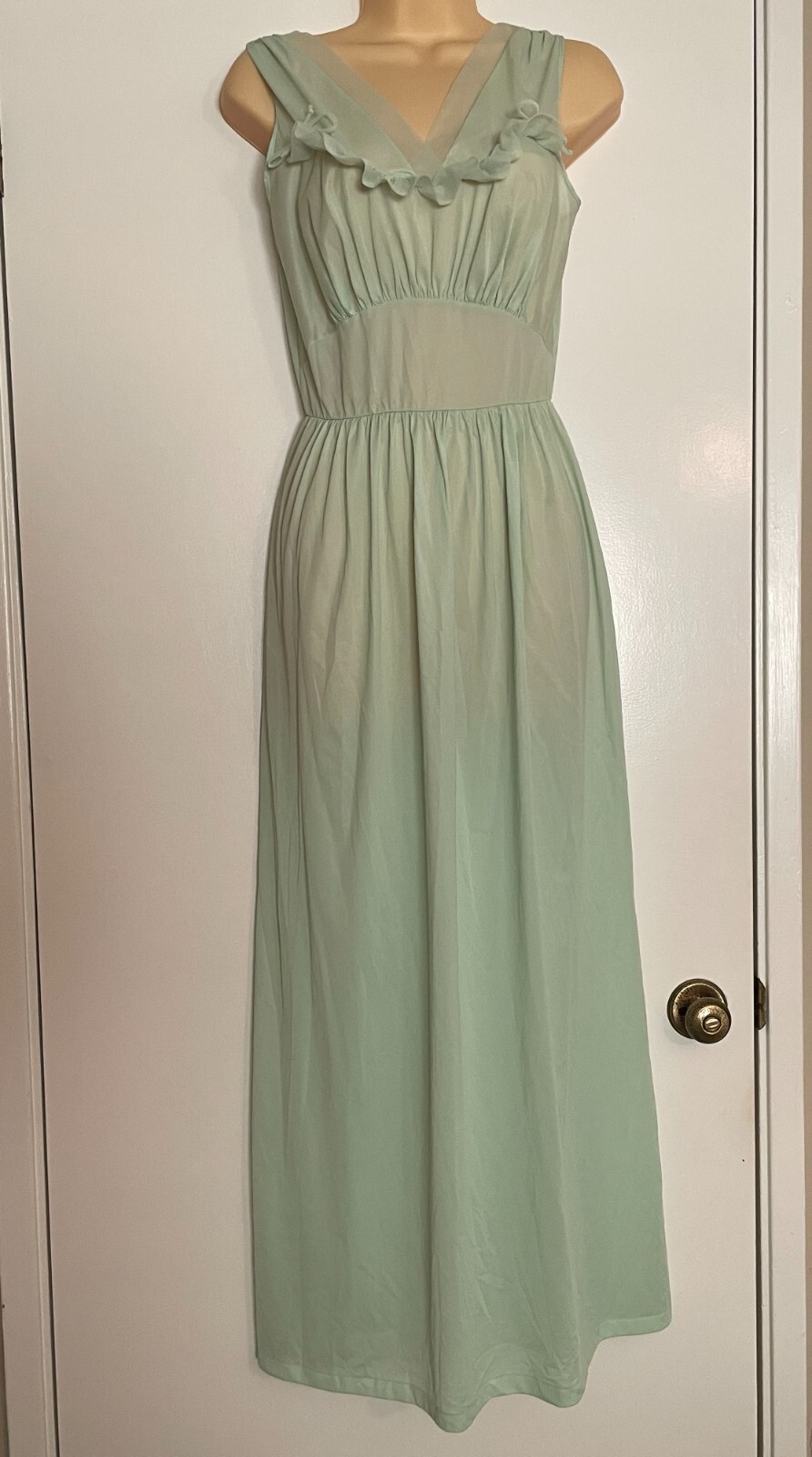 Vtg Long NIGHTGOWN +SLIPPERS Set Lot 34 Gown Mint Green Nylon