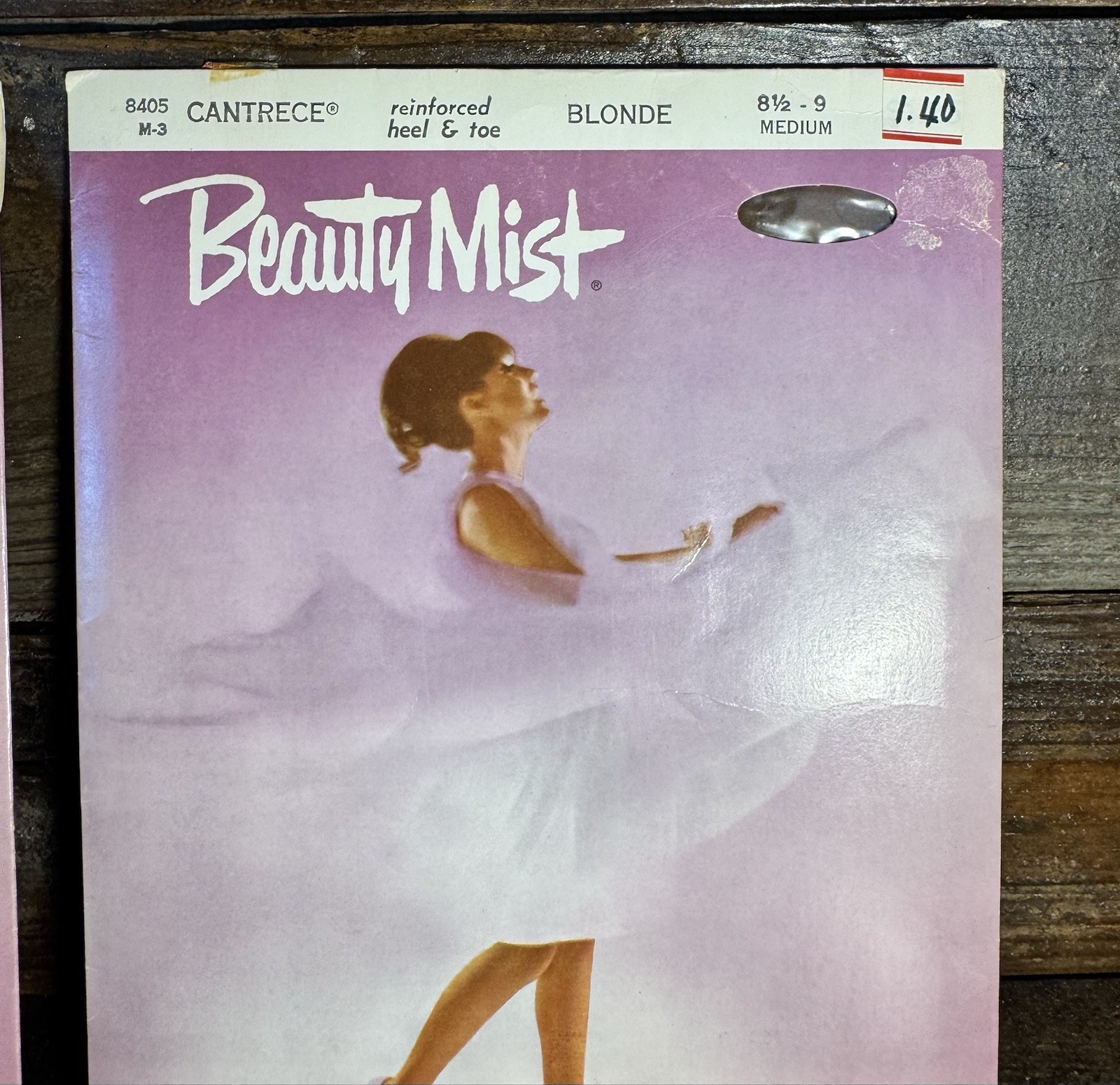 2 Vintage Beauty Mist Cantrece Seamless Nylon Stockings Blonde 8 1/2 -9 1/2 8405