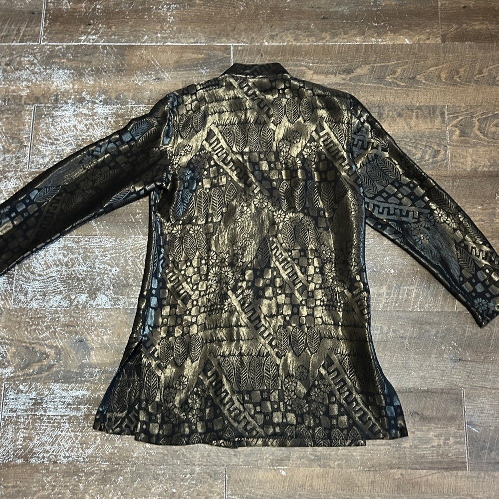 Vintage 90’s Chico’s Black and Metallic Gold Button-Up Tunic Size 0 Leaves