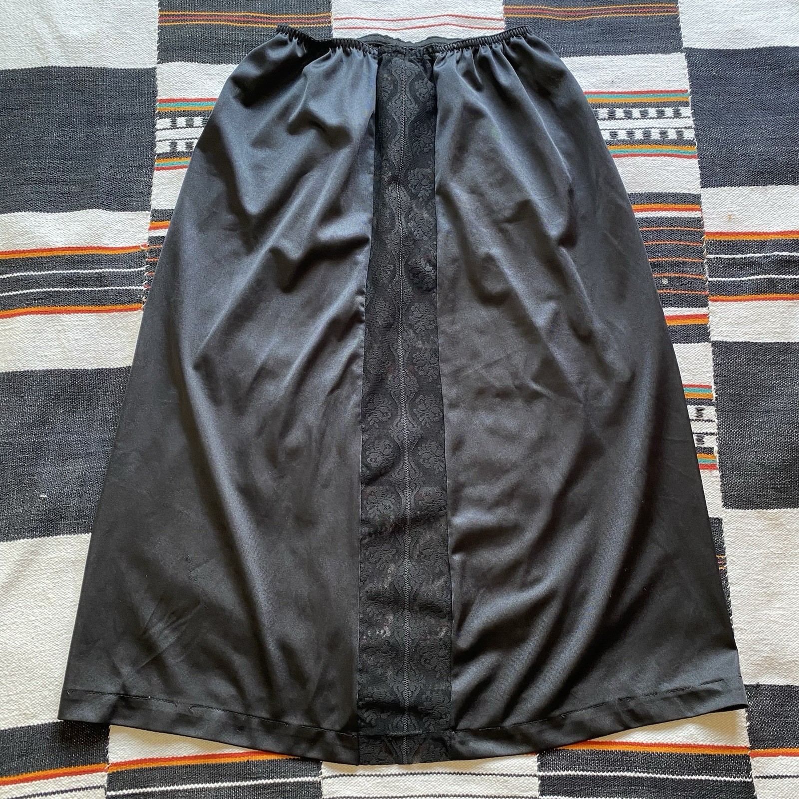 Vintage Vincent Black Lace Slip Skirt. Whimsygoth. Boho Goth. Size Medium.