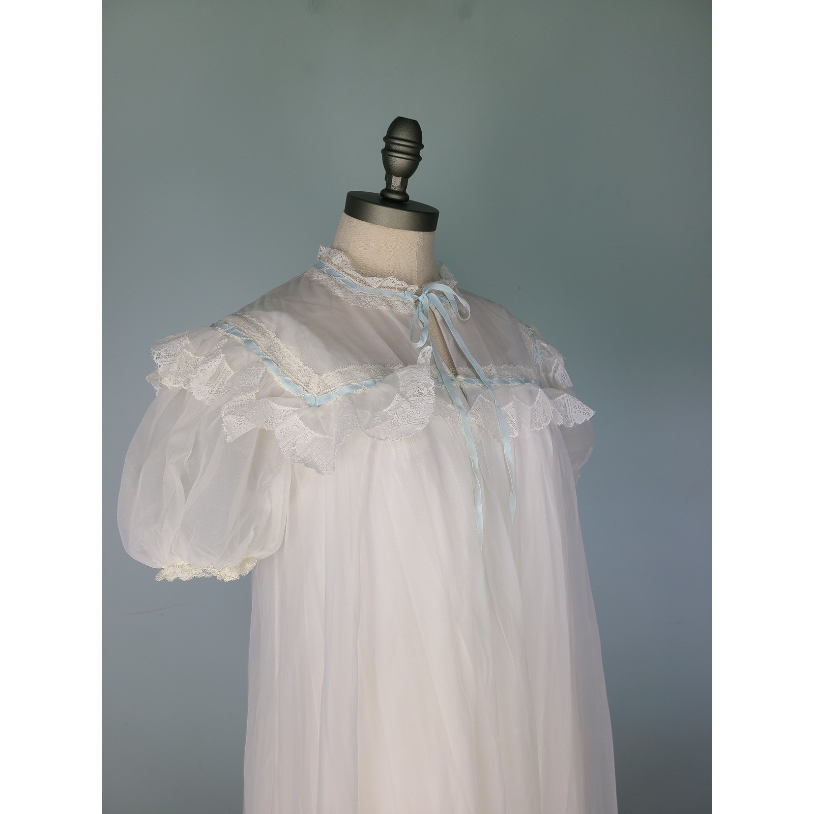VTG Gotham Gold Stripe Peignoir Nightgown Set Ethereal Regency Coquette Bridal