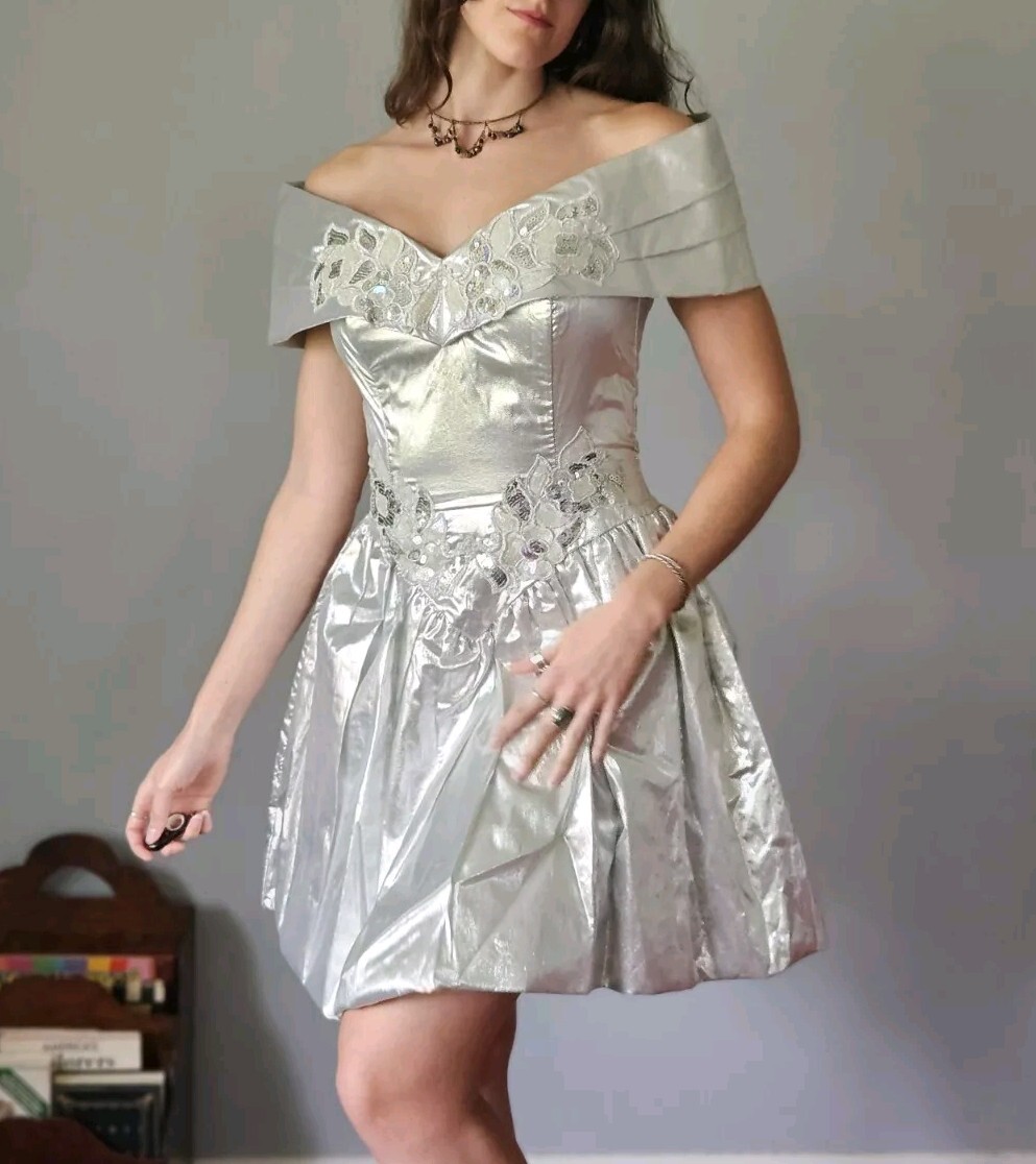 Vintage 1990s Gunne Sax Metallic Silver Lamé Party Dress