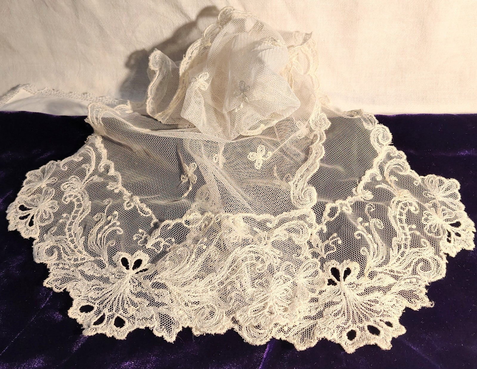 Vintage Lappet Scarf 36″ Ivory Net Lace Machine Embroidered Rectangle Runner