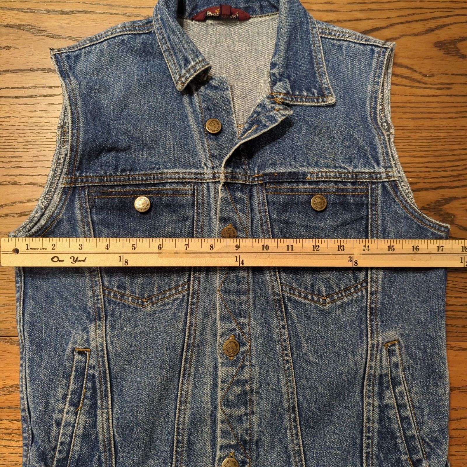 Vintage Jordache Denim Sleeveless Jacket Vest Pockets Button Front 1980’s
