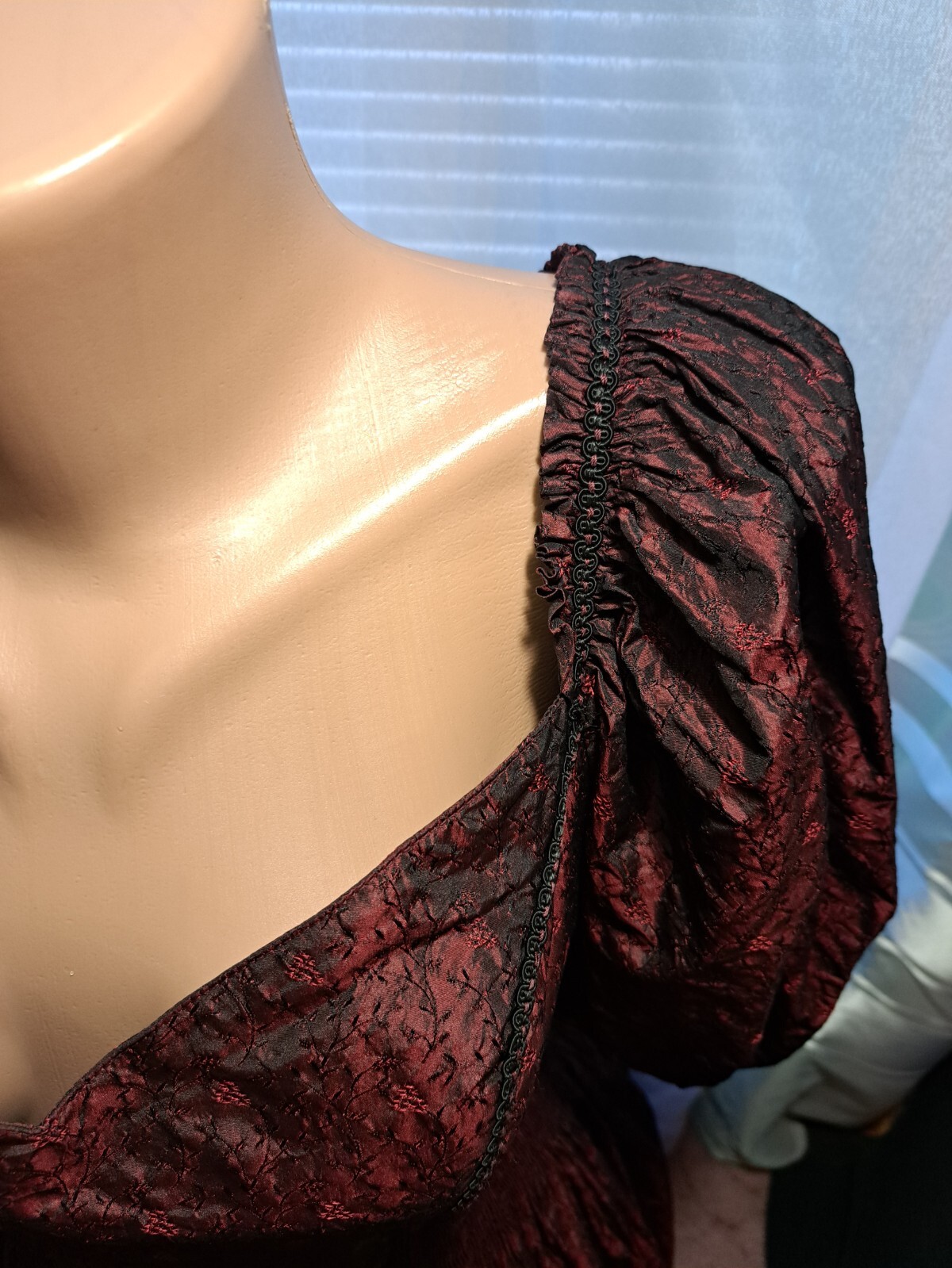 Vtg Edwardian Revival Gothic Burgundy Dress S C-D Bust Silk Blend Puff Sleeves