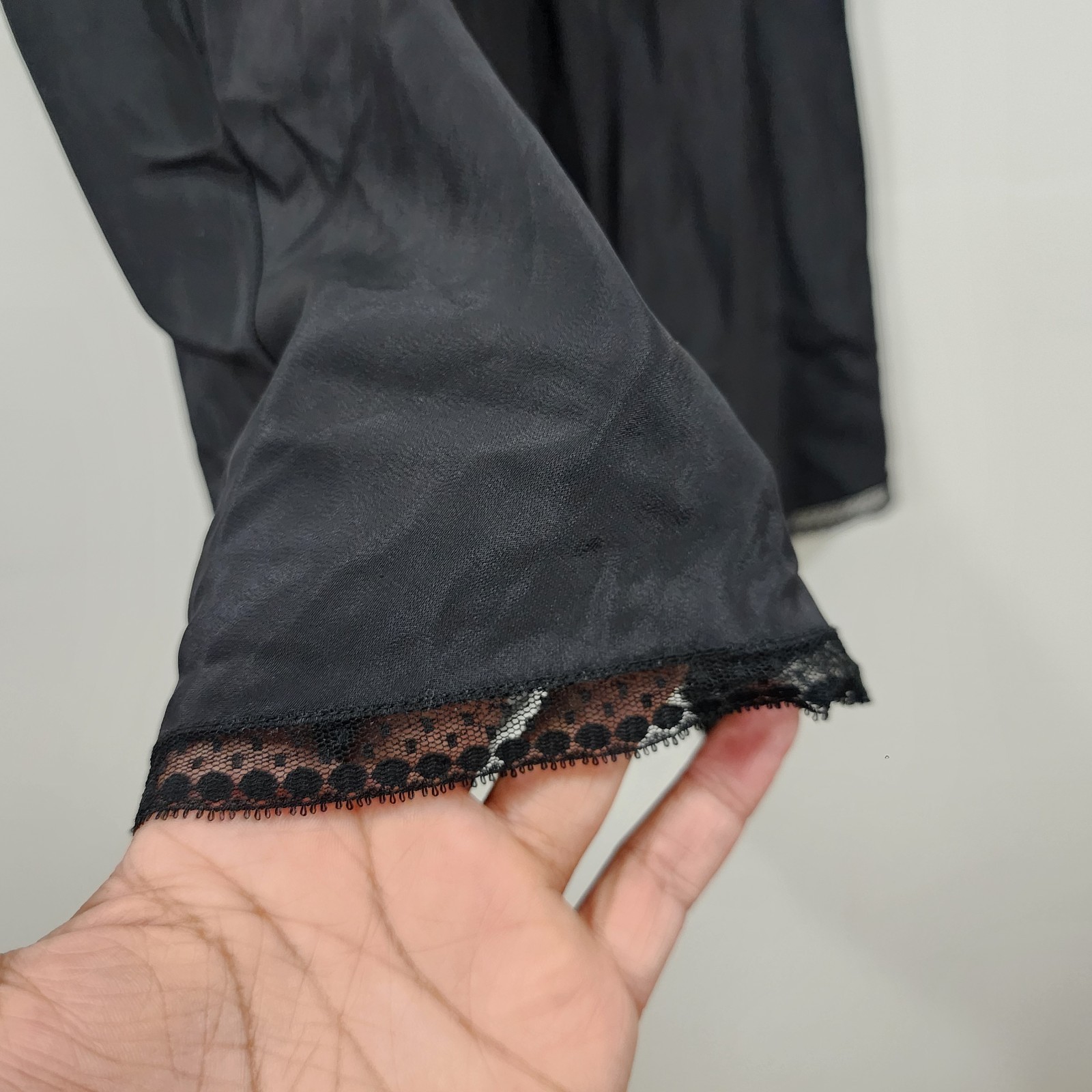 Vintage Barbizon Half Slip Nylon Lace Trim Skirt Black Crepe Remarque Size XL