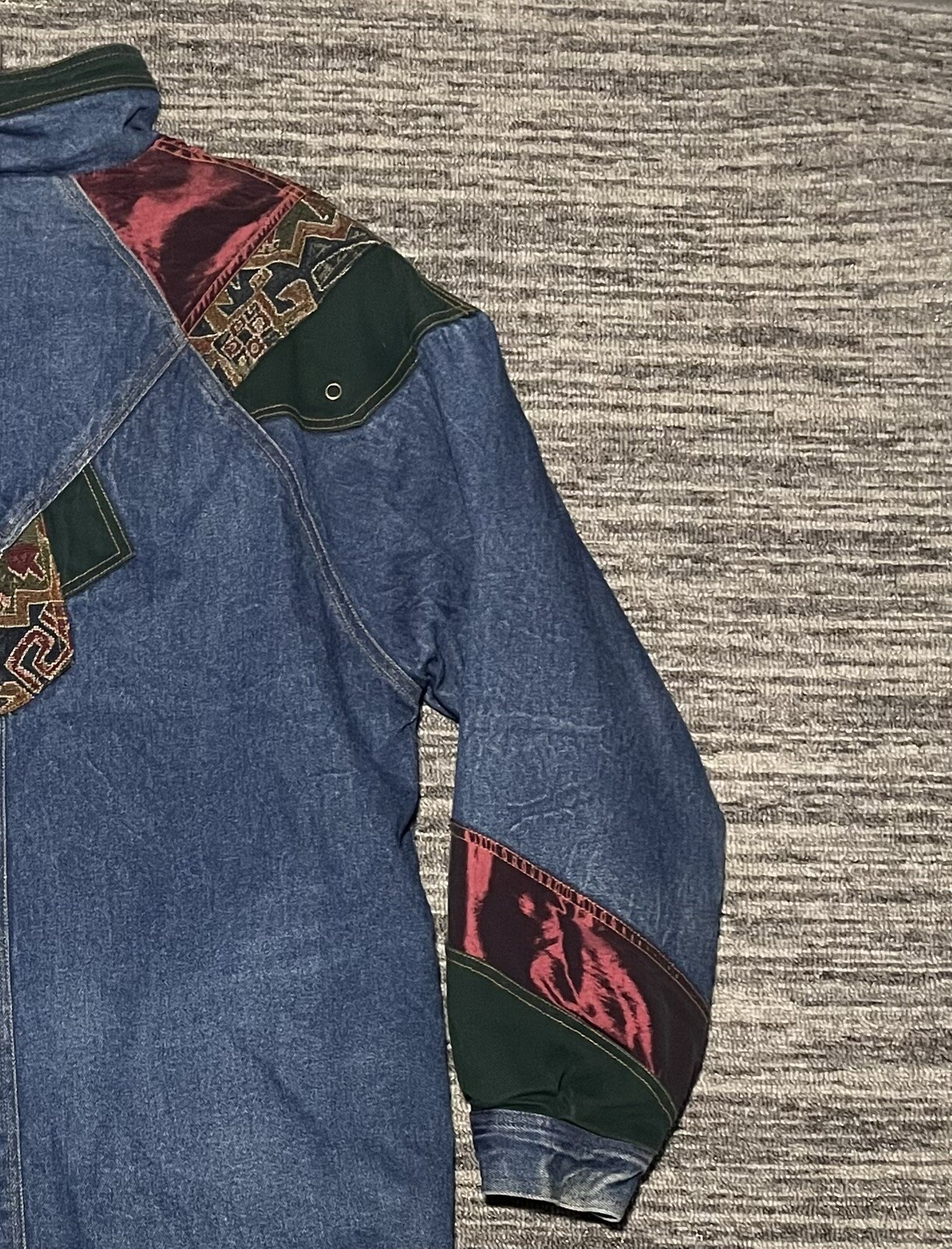 Vintage 90s Two Twenty Women’s Blue Denim Patchwork Winter Lined Jacket Small