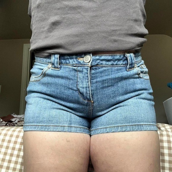 2000s Y2K vintage mid rise no boundaries jorts size 9
