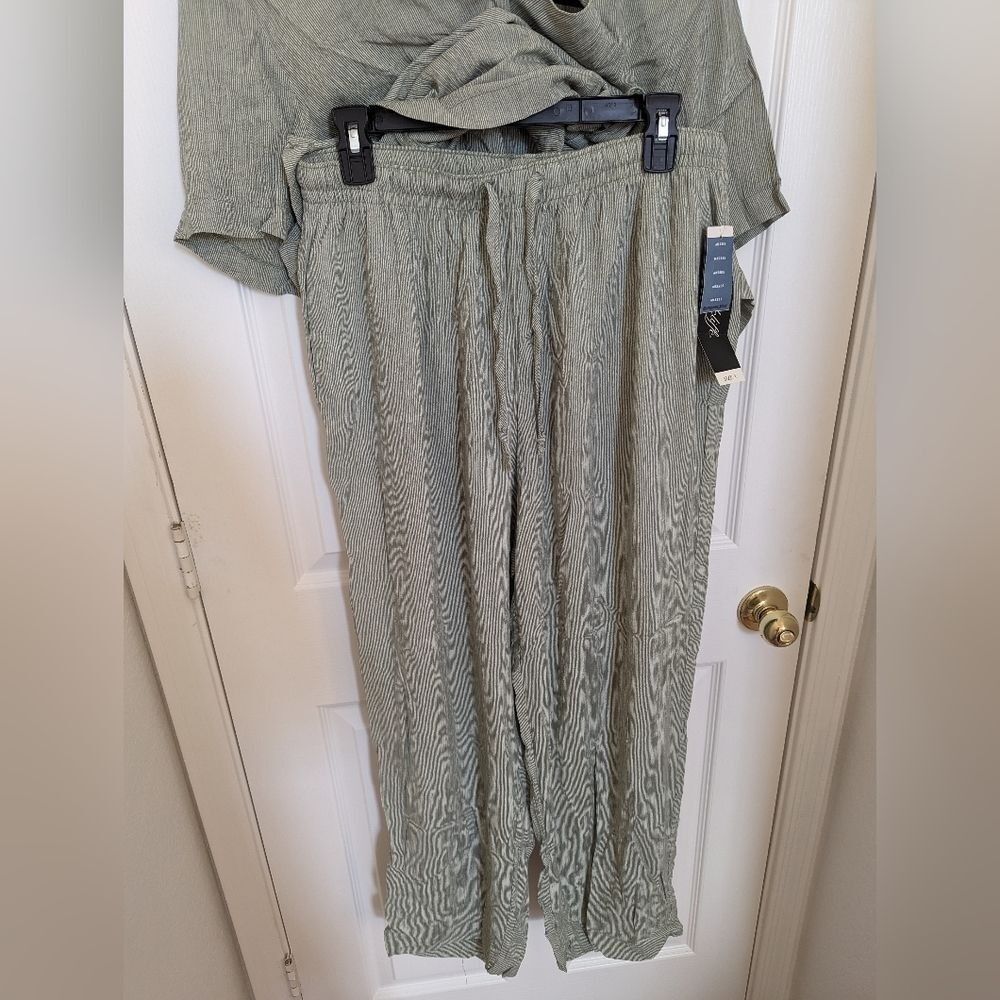 Vintage Deadstock Strped Women Blouse Pant matching set – size M NEW Rayon