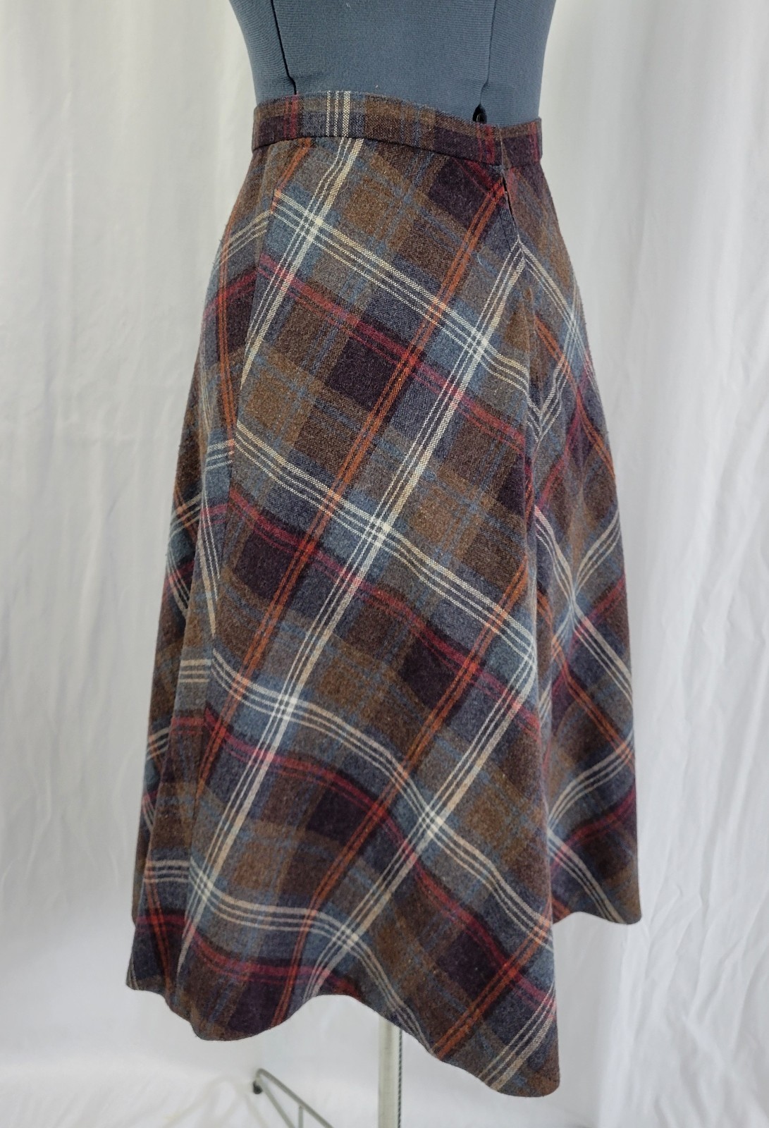 Vtg Quarter Circle Wool Skirt on the Bias in Brown/Blue/Red/Orange Plaid Size XS