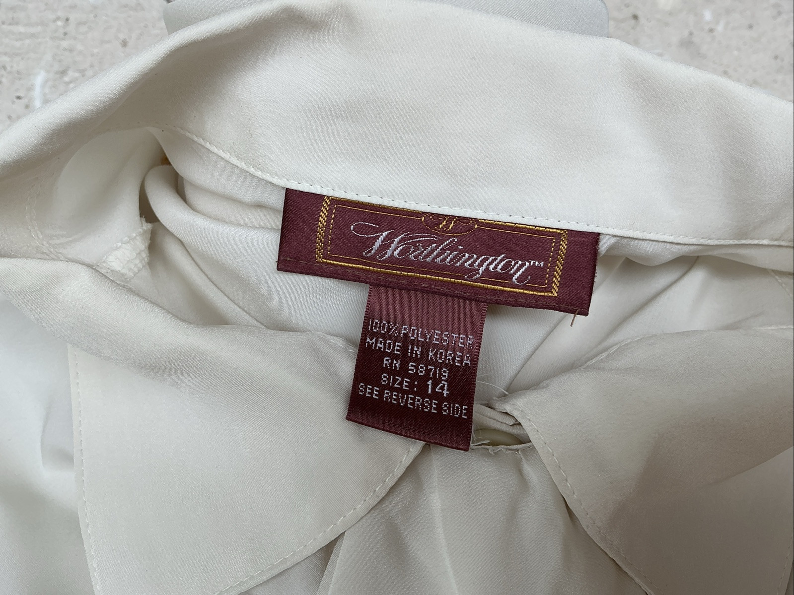Vintage Worthington Blouse 14 Large Cream 80s Secretary Ruffle Tie Lace Pleated