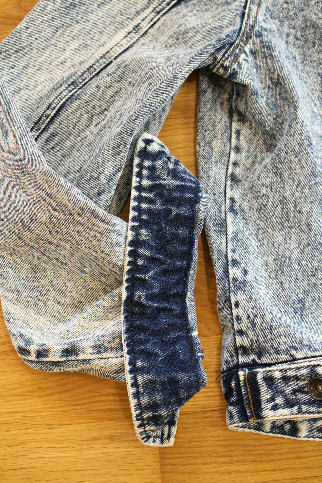 NAVIE WOMENS 80’S 90’s VINTAGE ACID/ STONEWASH CAMOUFLAGE DENIM JACKET SIZE L