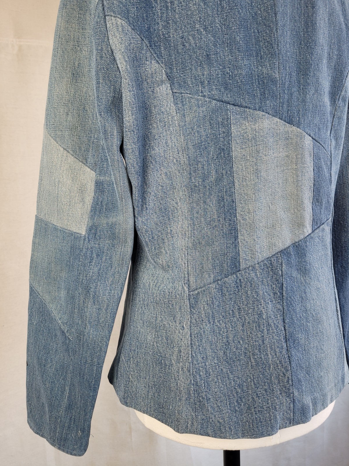 1970s Patchwork hand sewn wide collared denim zipper front jacket