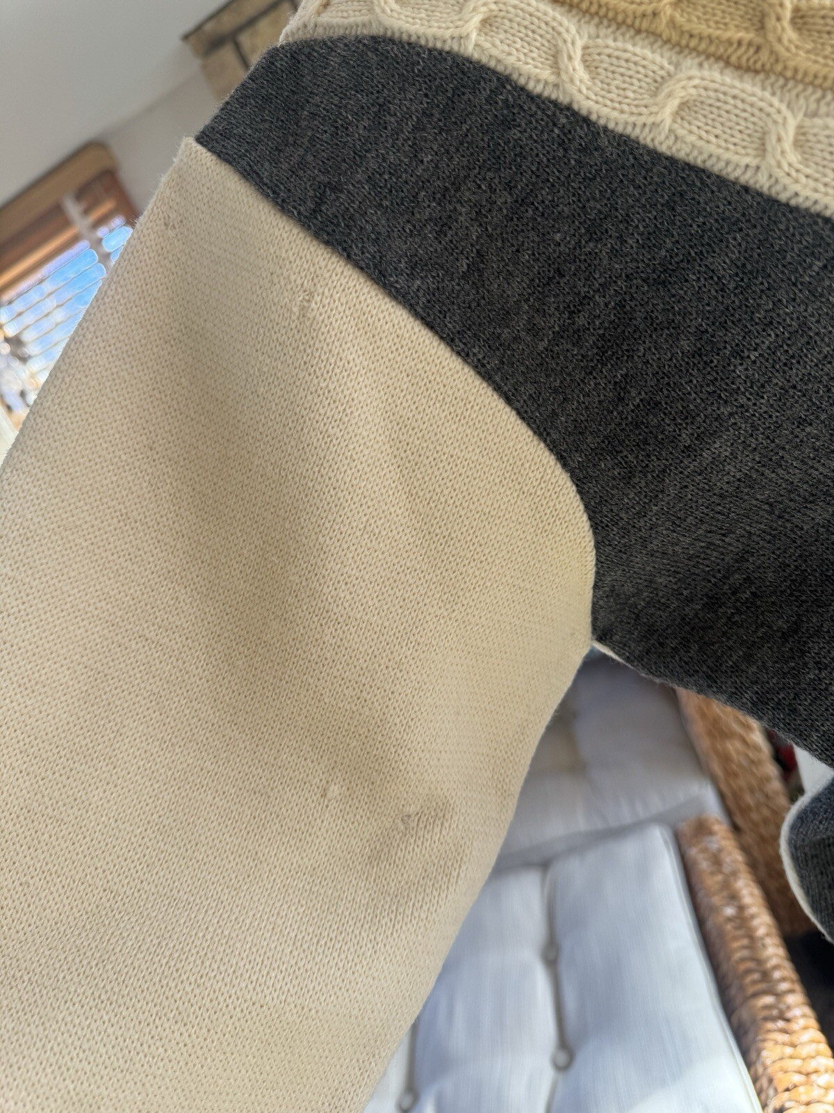 Vintage ‘70’s Knit Sweater 100% Wool, Campbells So. California, XL Neutrals