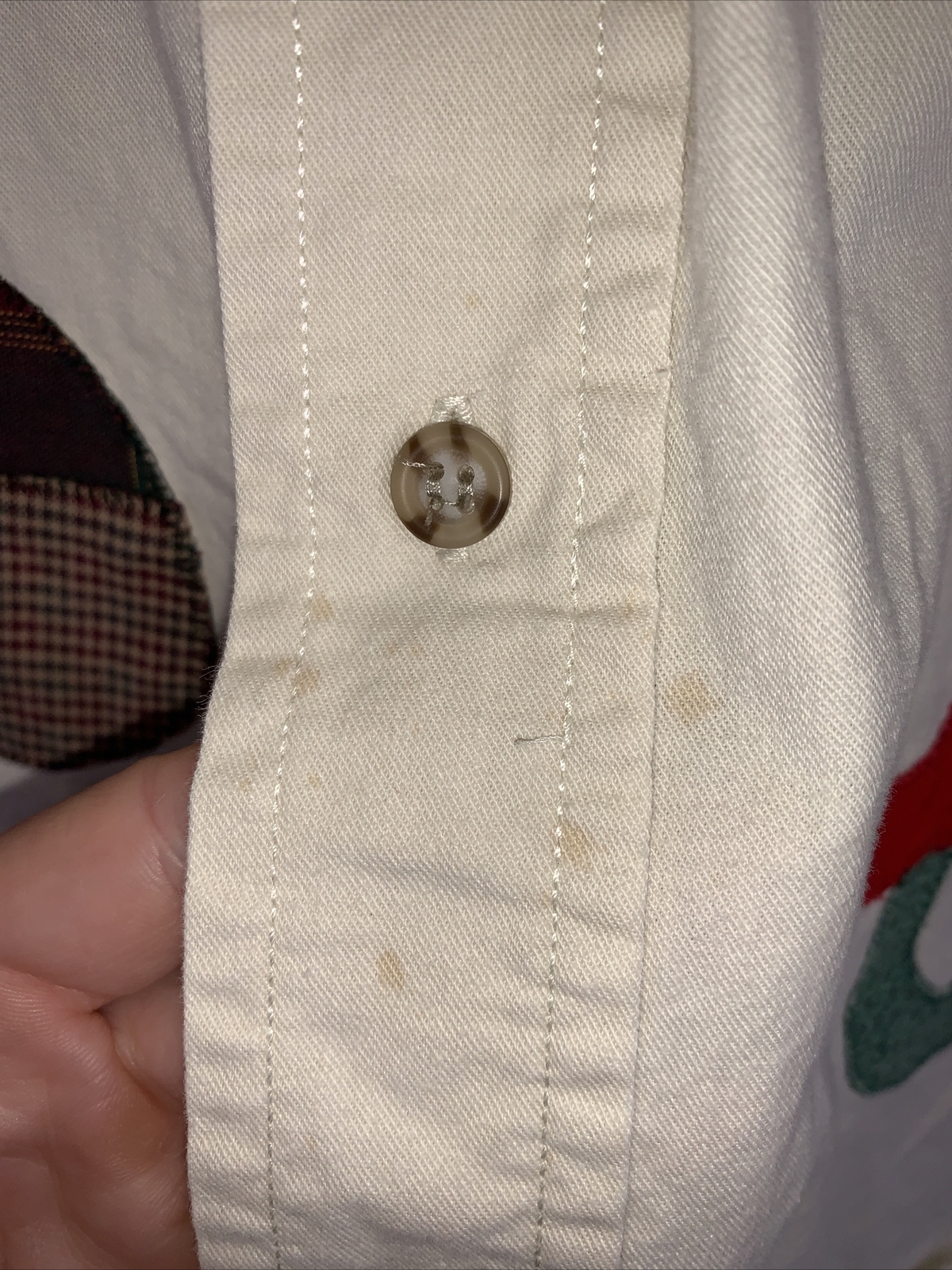 Vintage 1990s Fruit of the Loom Crafted Ornaments Embroidered Button Down Shirt