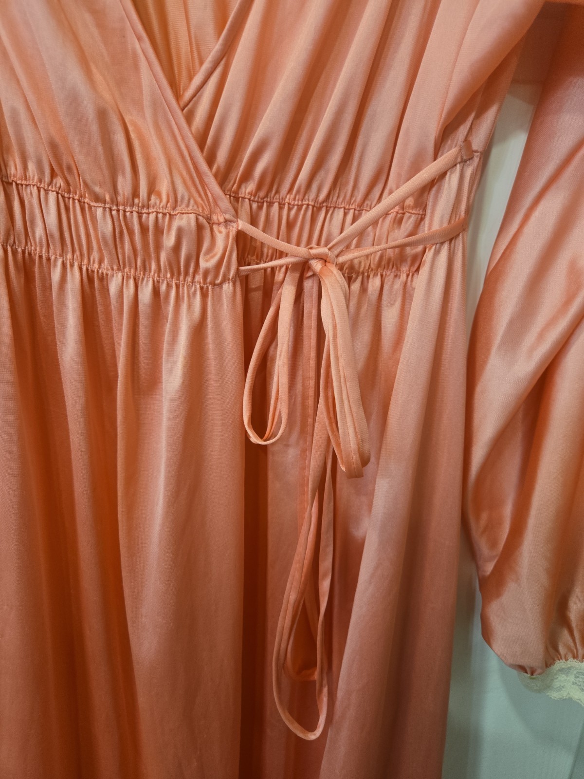 VTG 80s Miss Elaine Dark Peach Nylon Long Robe Elastic Waist Lace Trim Sz L EUC