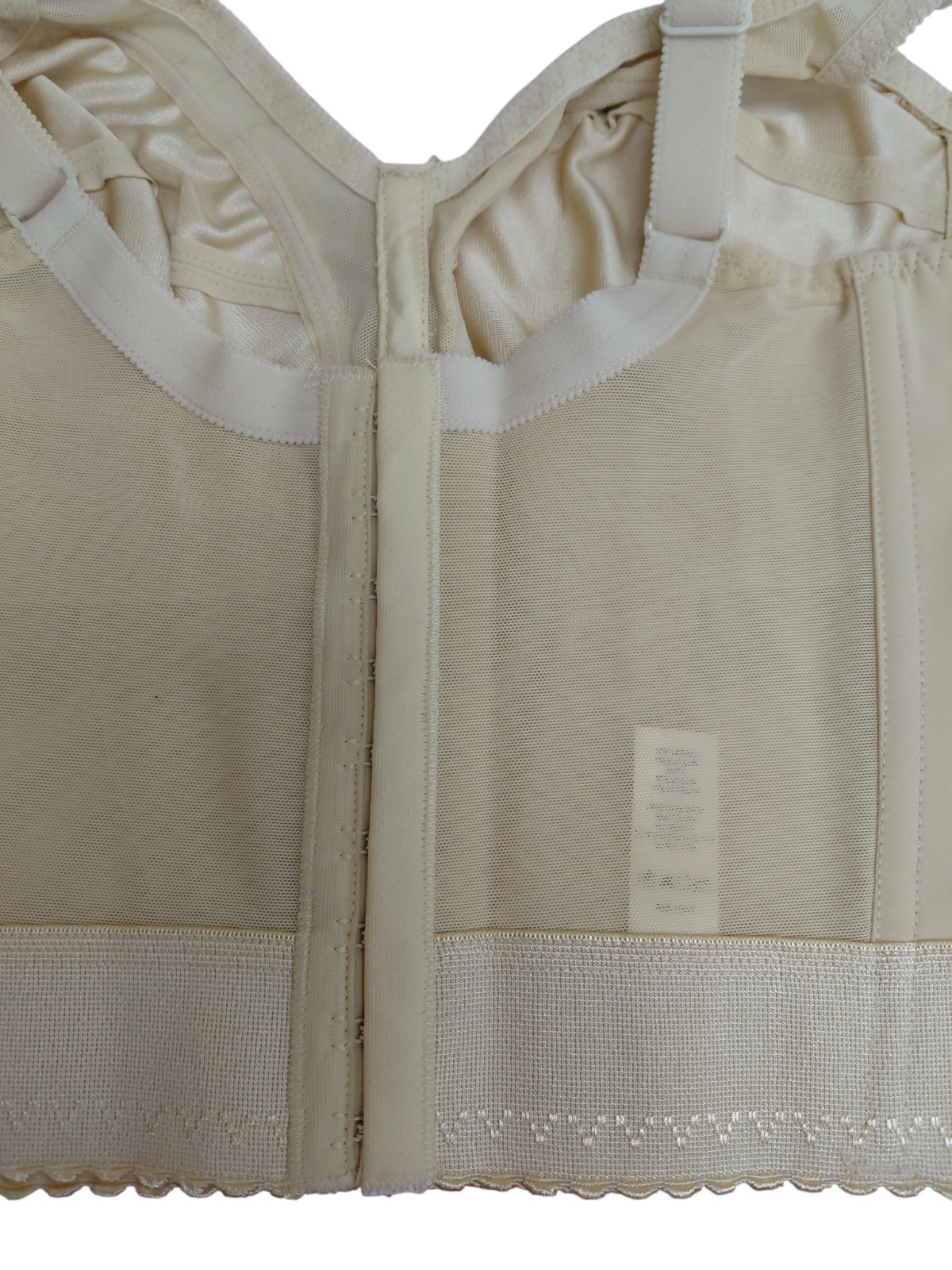 Vintage Crown-nette Longline Beige Bra Size 36B