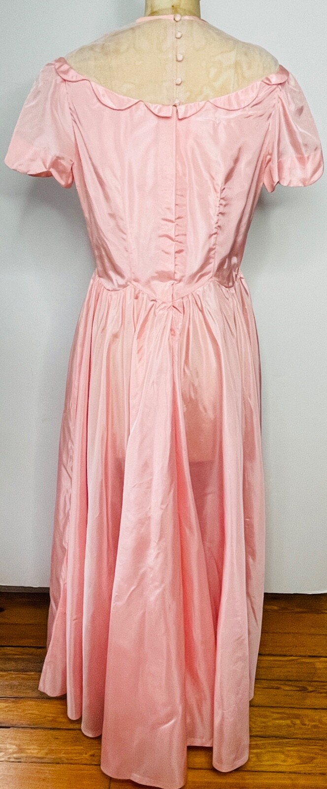 VTG 40’S-50’S PINK SATIN & TULLE UPPER BUTTON BACK PARTY MAXI DRESS GOWN*S/M