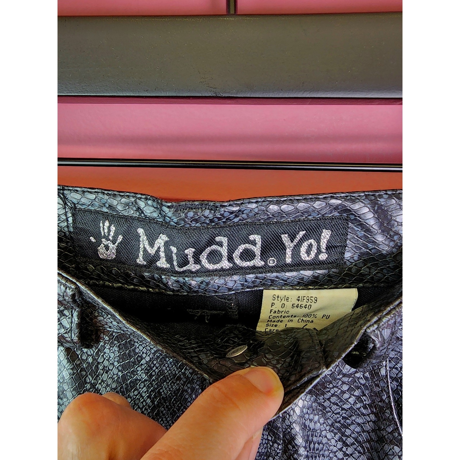 Size XXS Vintage 1990’s Black Faux Snakeskin Pleather Bootcut Pants Mudd Jeans