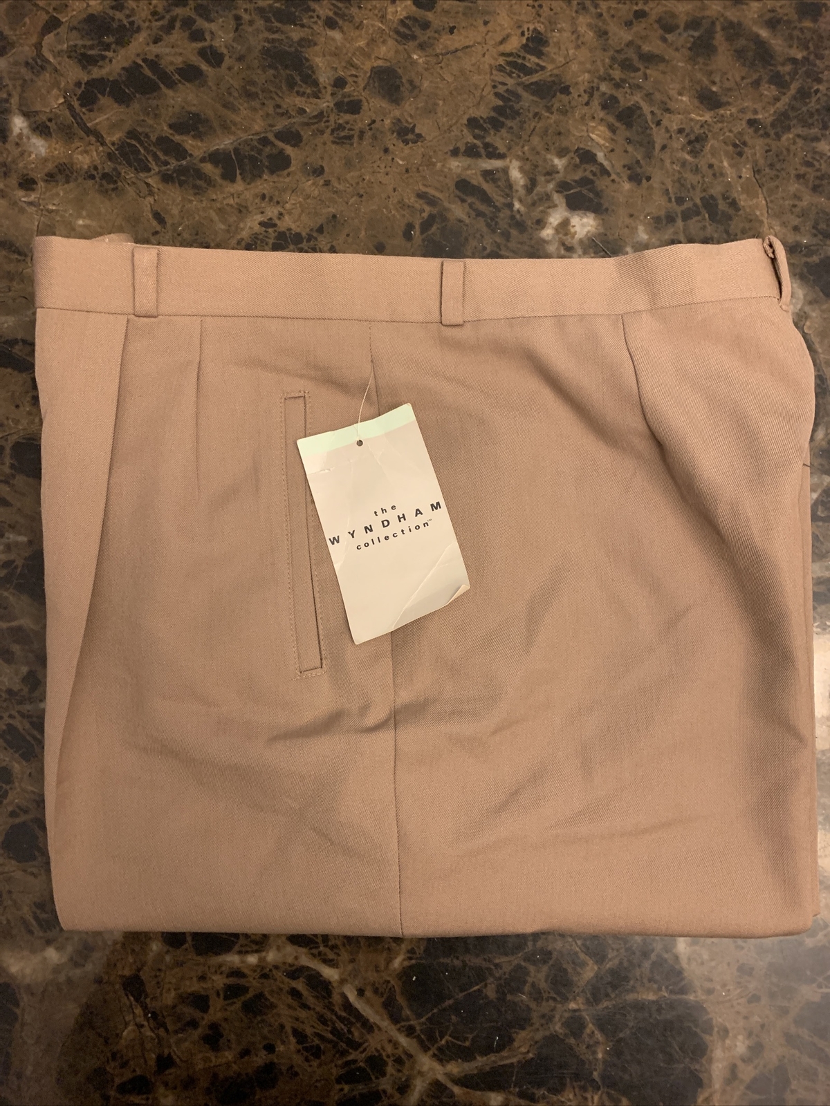 Women’s Vintage The Wyndham Collection Wool Blend Beige Size 18