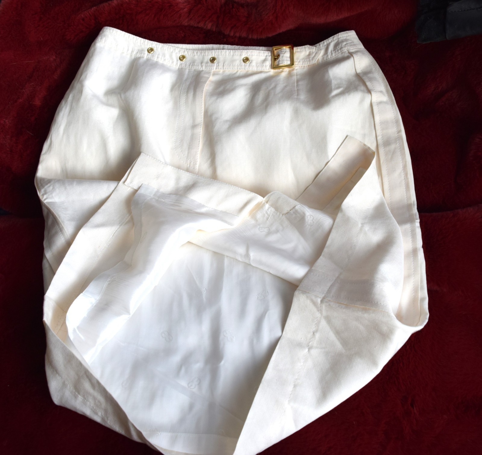 Y2K Escada Designer Skirt Silk Linen Blend Cream Pencil Gold Hardware EU Siz 40
