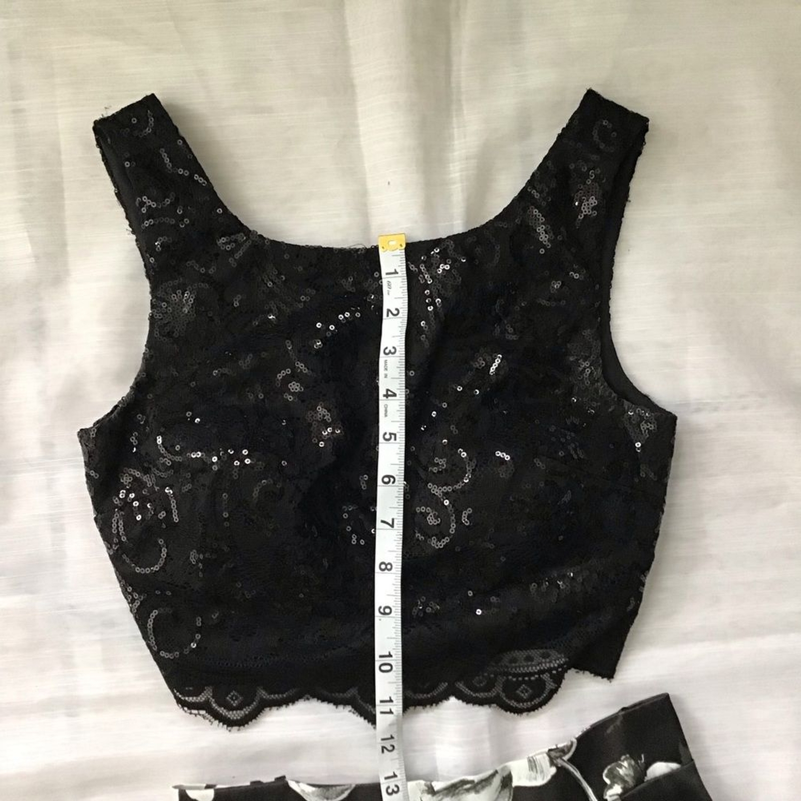 JODI KRISTOPHER WOMEN 2 PIECE BLACK WHITE ROSES TOP & MAXI HIGH LOW SKIRT SIZE 1