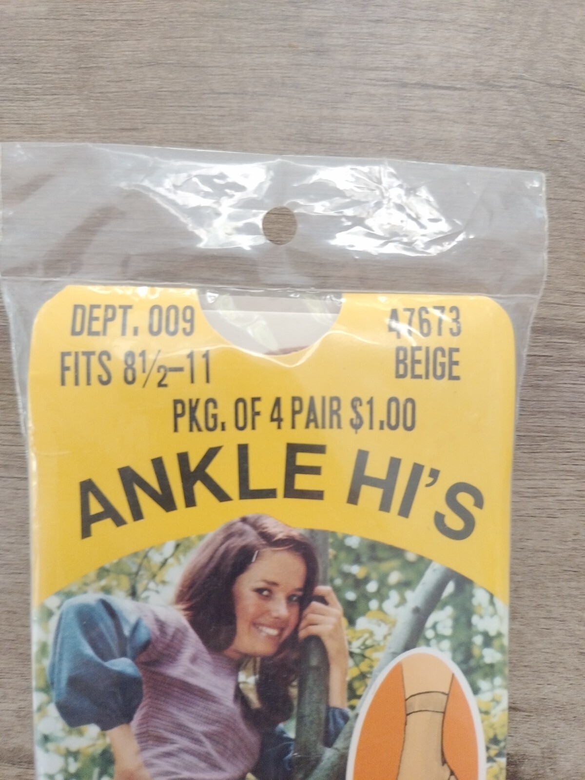 Vintage 1973 Ankle Hi’s Comfort Top Wide Band HOSIERY 8 1/2 To 11 USA 4pk