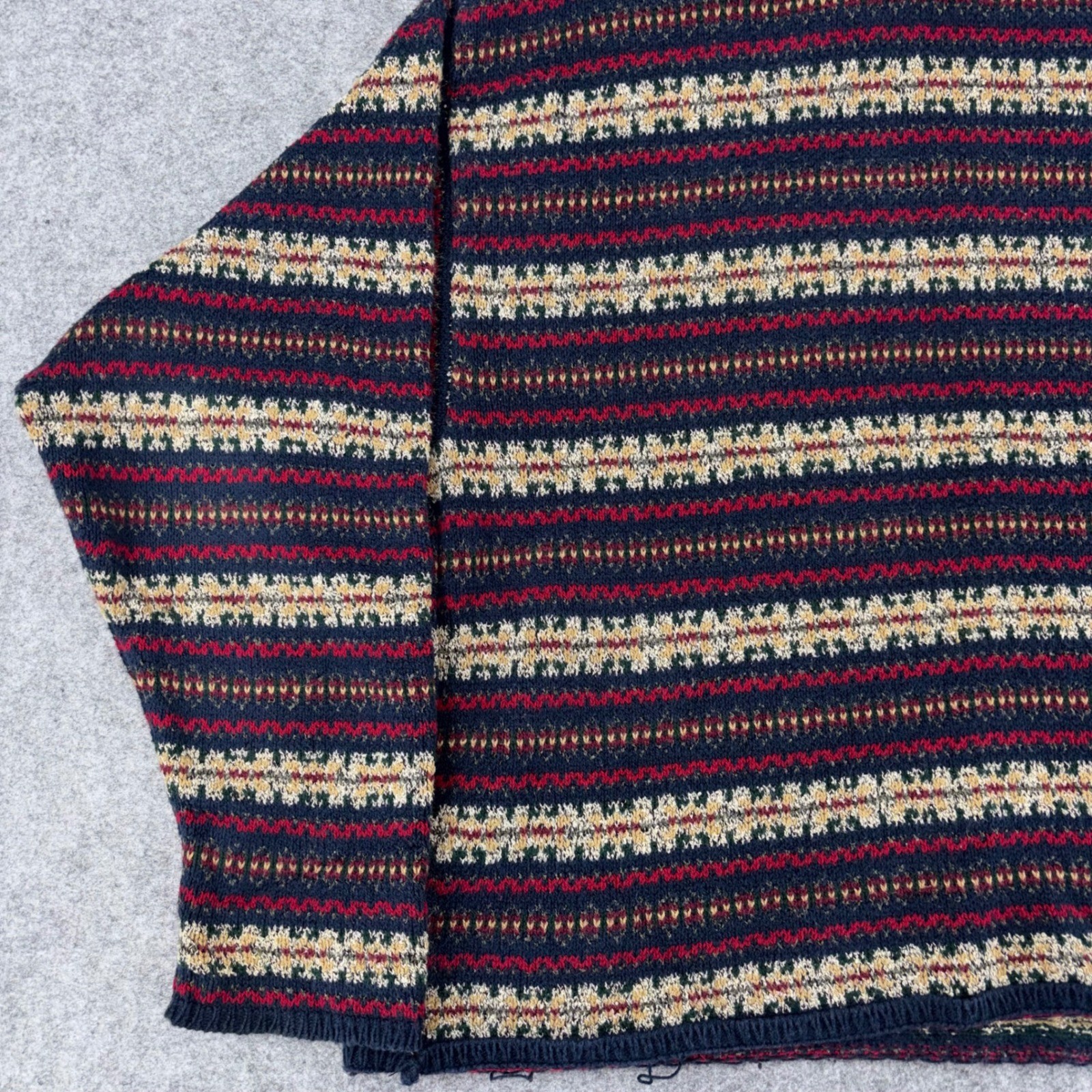 Woolrich Vintage USA Made Fair Isle Knit Sweater Navy Red Tan Womens Large