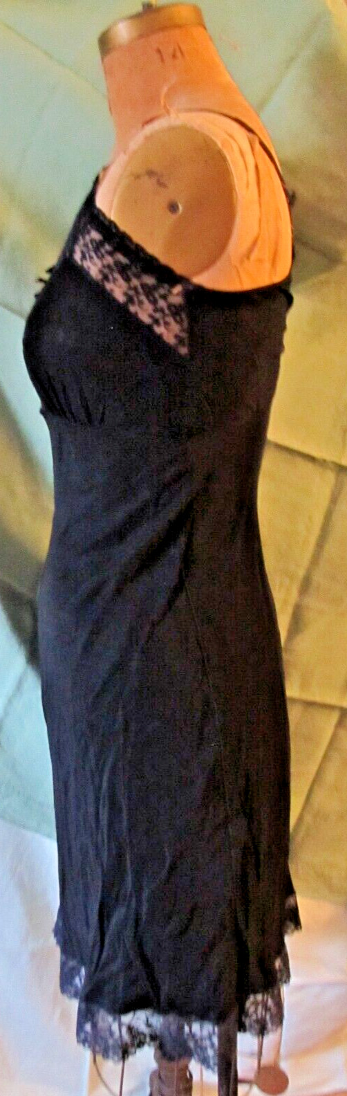 Vintage 50’s black & lace silk negligee classic pin-up bombshell