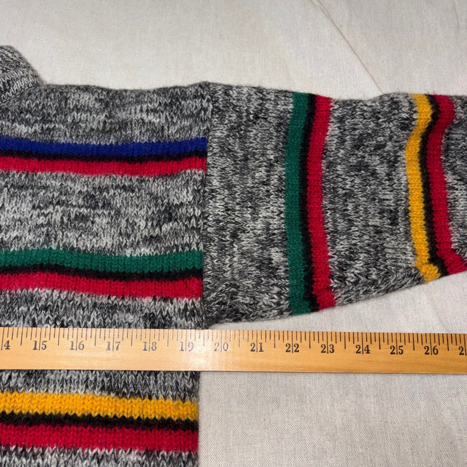 Boston Traders Vintage 100% Wool Striped Henley Sweater Womens Large Gray Multi