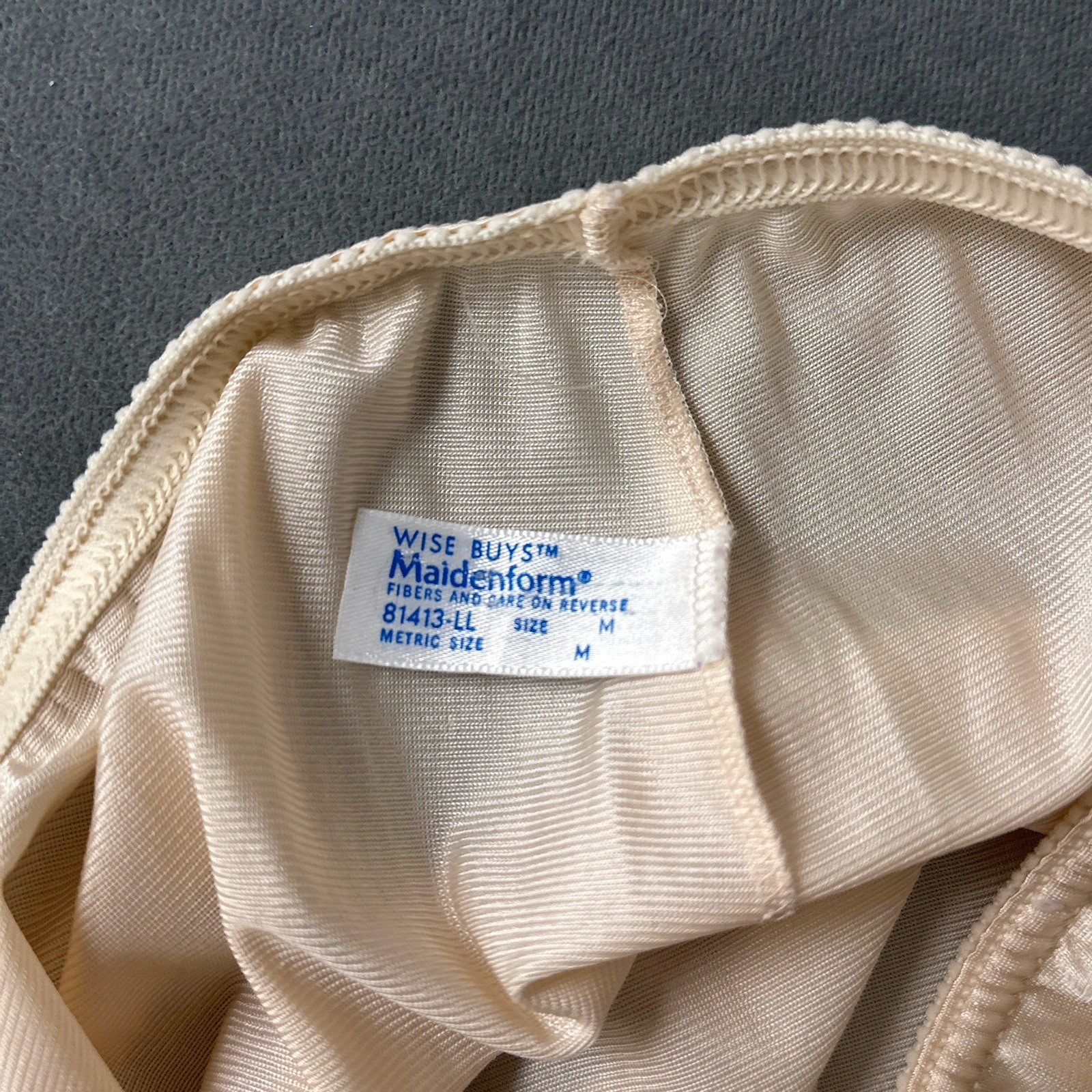 Vintage Maidenform Wise Buys Half Slip Midi Medium Peachy Beige ILGWU USA 81413