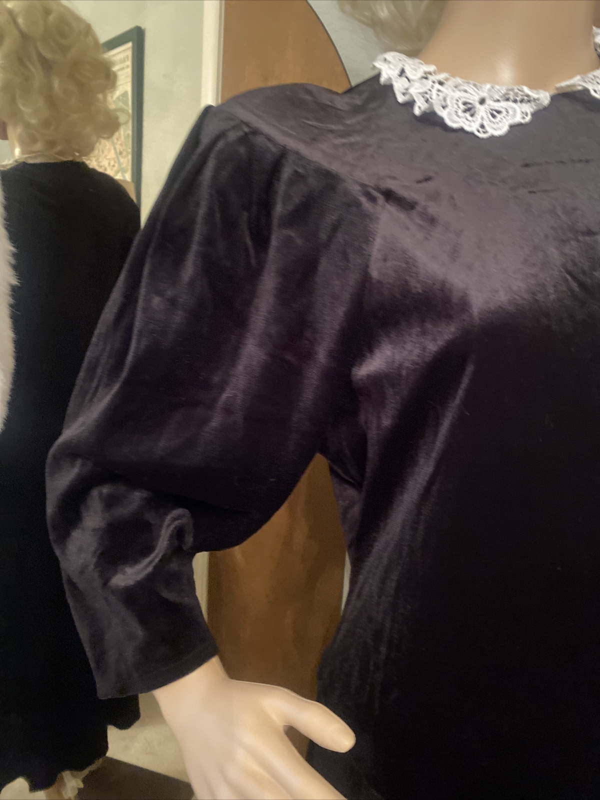 Vintage Long Black Velvet Dress Lace Collar By Paquette Too! Size 12