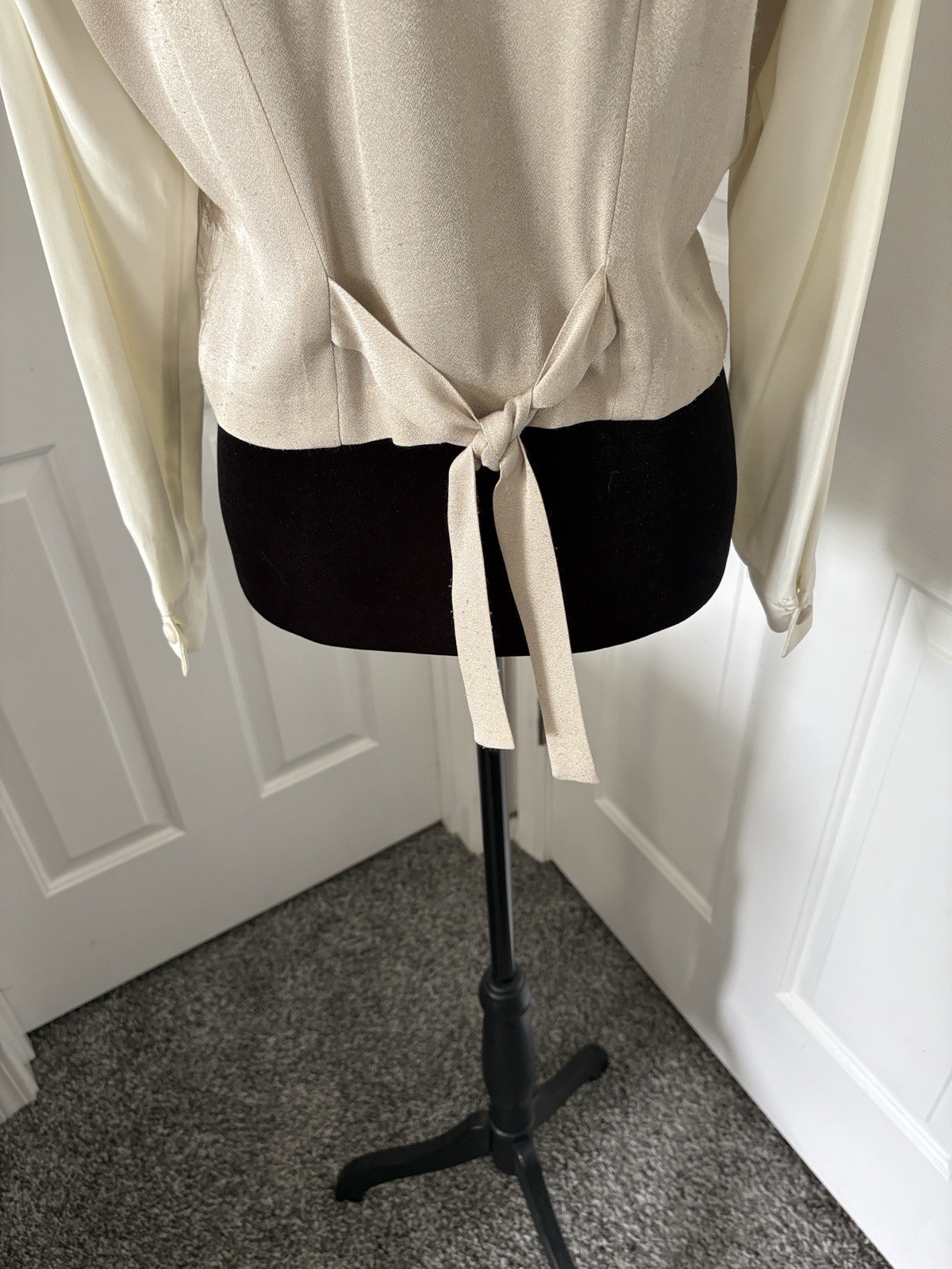 Vintage Just For Petites Beige and Cream Blouse/Vest Combination