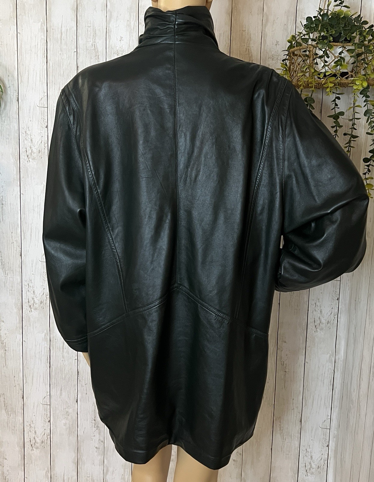 Black Leather Jacket Lightweight Coat Vera Pelle Medium Lined Italian Made