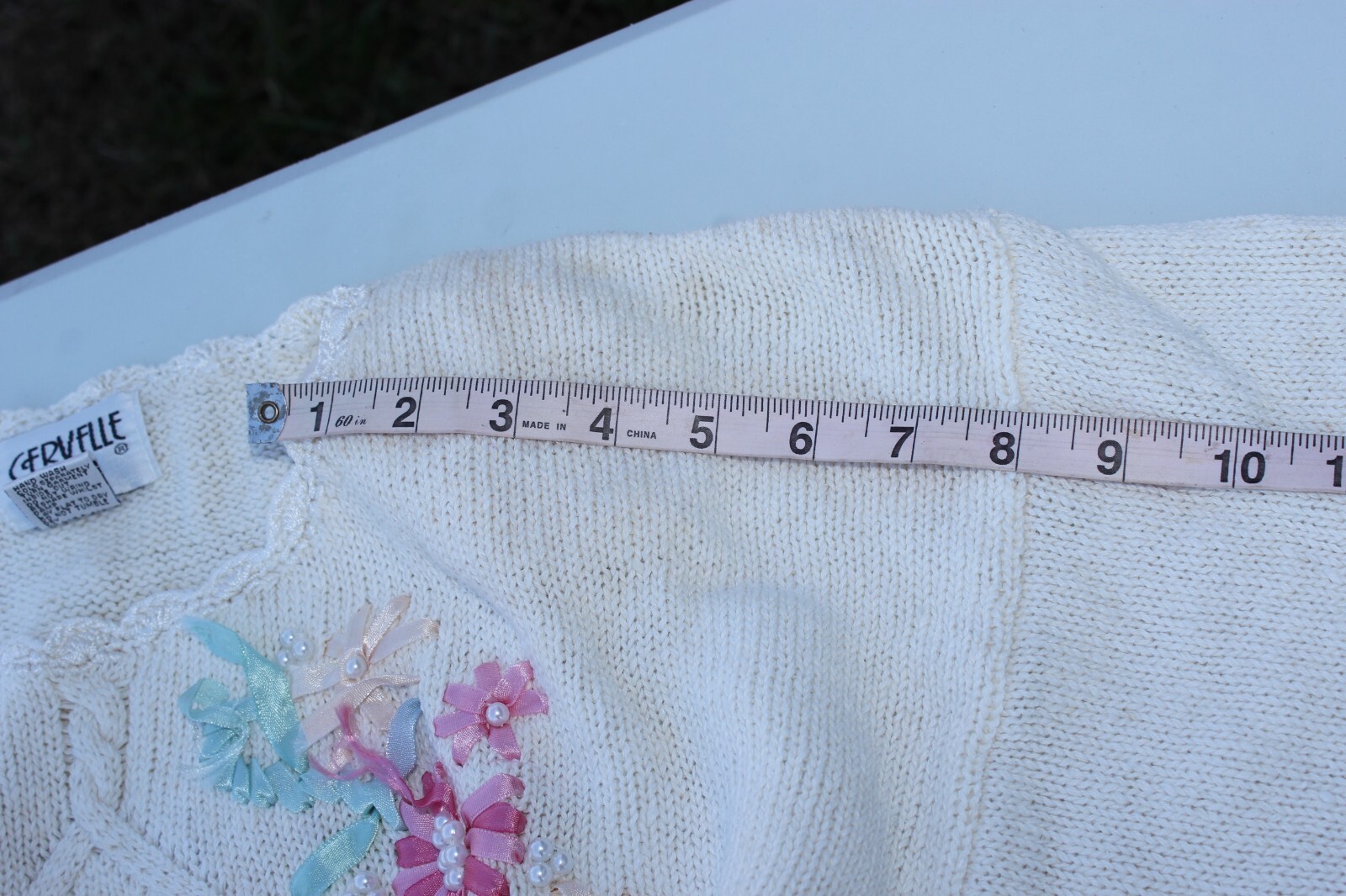 Vintage Sweater Womens Size M Beaded Ribbon Floral Embellished Garden Cervelle