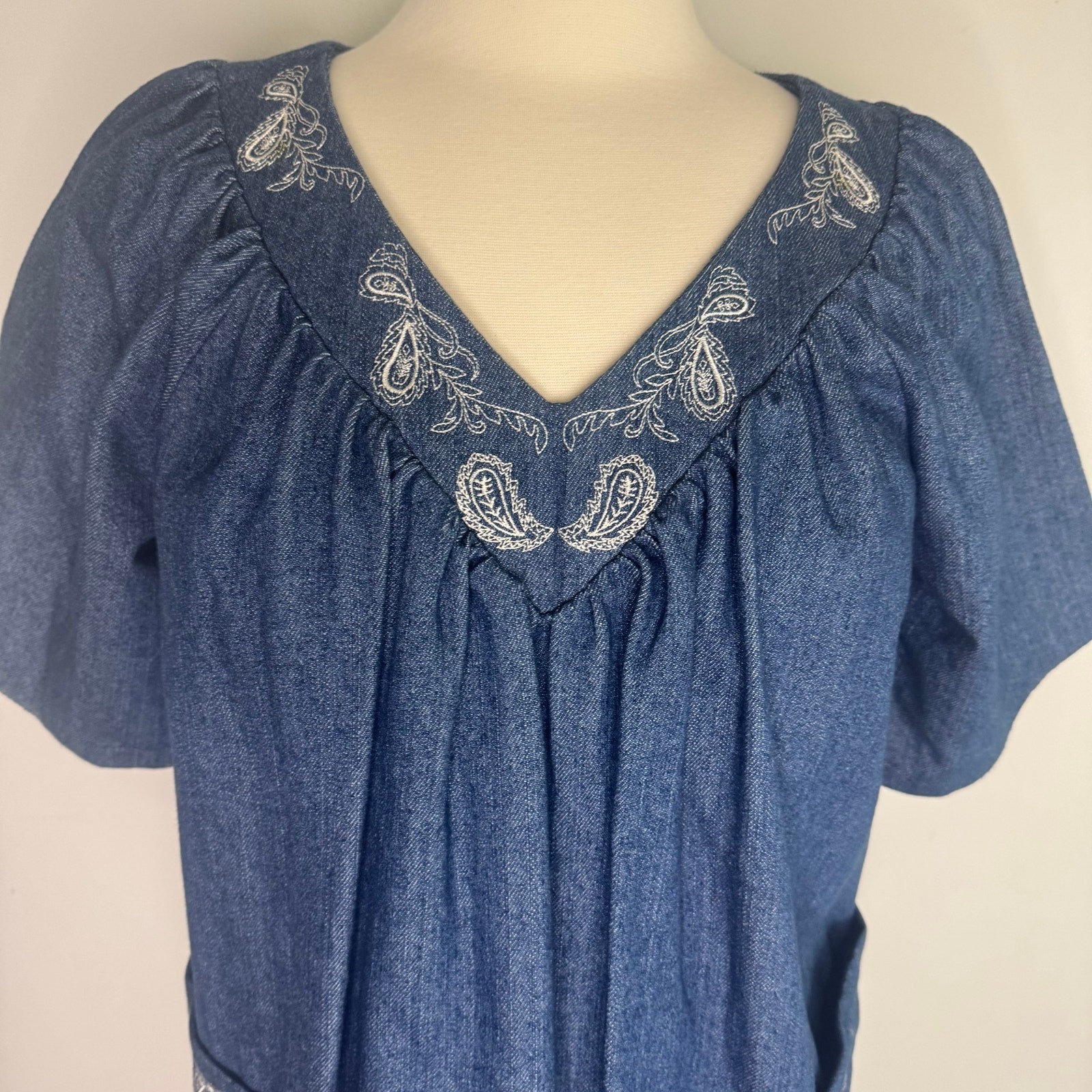 VTG Handmade Cotton Denim Caftan Smock Mumu House Dress Size Small