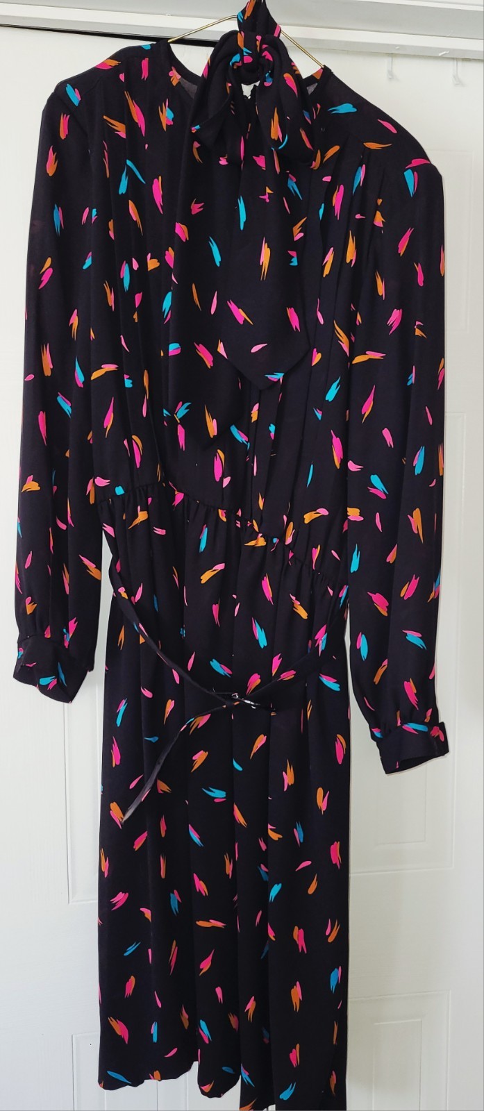 Henry Lee Green Vintage 80s Pleated Dress with Belt and Scarf Neck Tie Size 12